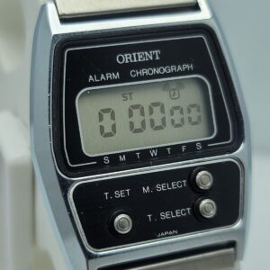 Orient Quartz G 810305-40 CA Alarm Chronograph Digital Vintage Men’s Watch