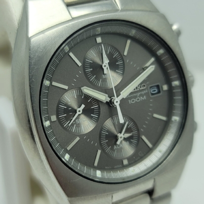 Seiko Chronograph 7T62-0DK0 Alarm Quartz vintage Men's Watch