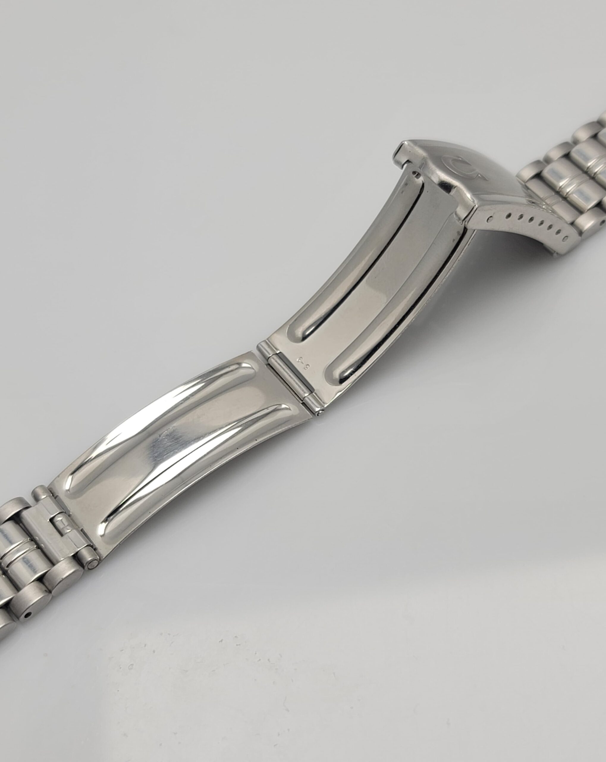 NOS Omega Seamaster 1069 Stainless Steel Men's Watch Bracelet Without End Links - Image 6