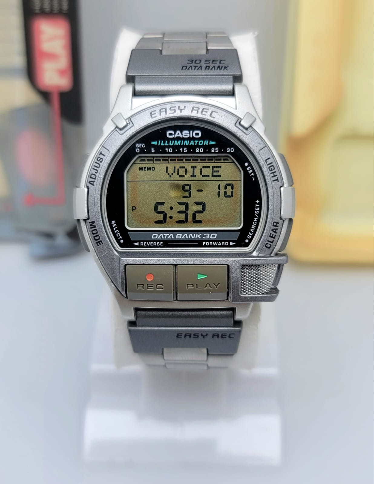 Casio Data Bank DB-V300 Voice Recorder 1590 Digital Vintage Men's Watch Casio Data Bank DB-V300 Voice Recorder 1590 Digital Vintage Men's Watch