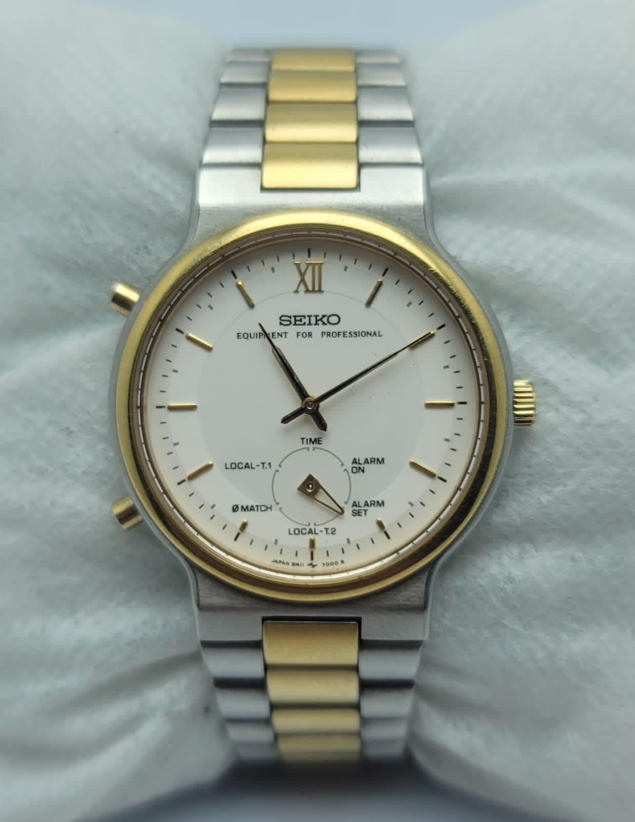 Seiko Equipment For Professional 8M11-7000 Vintage Men’s Watch.