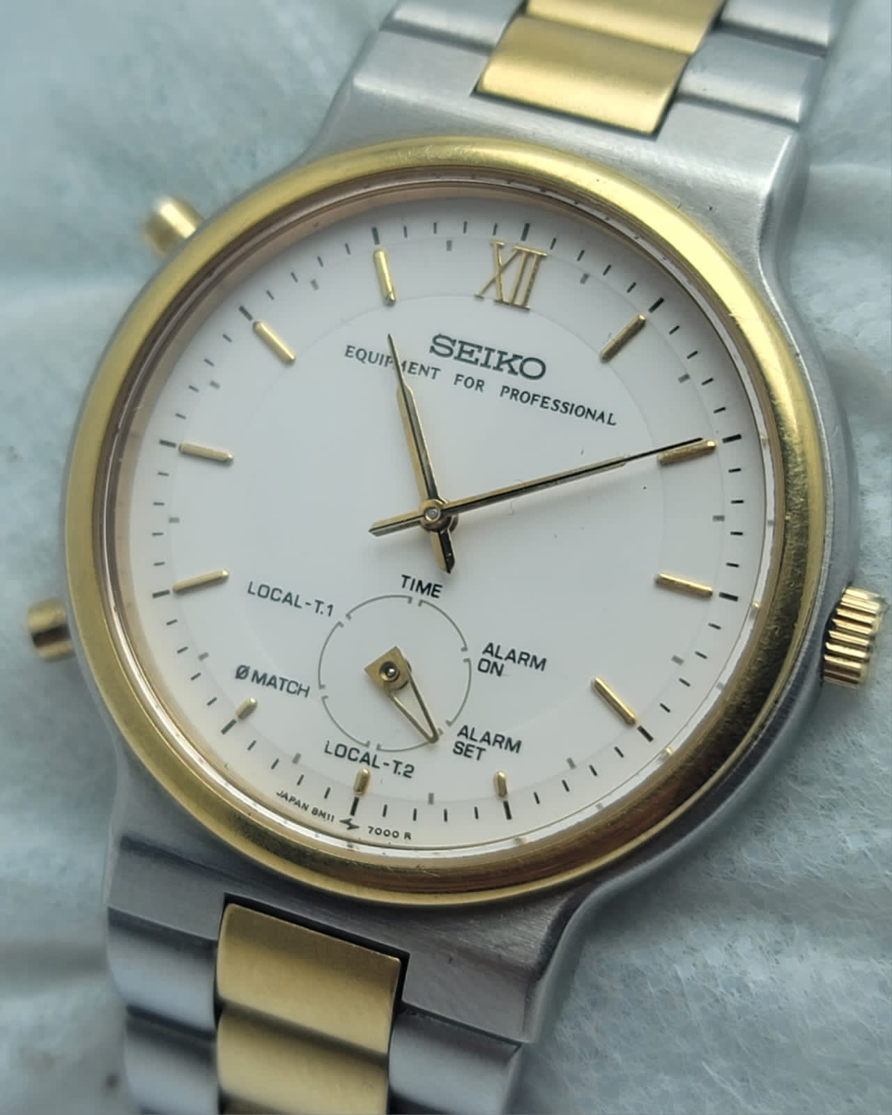Seiko Equipment For Professional 8M11-7000 Vintage Men’s Watch.