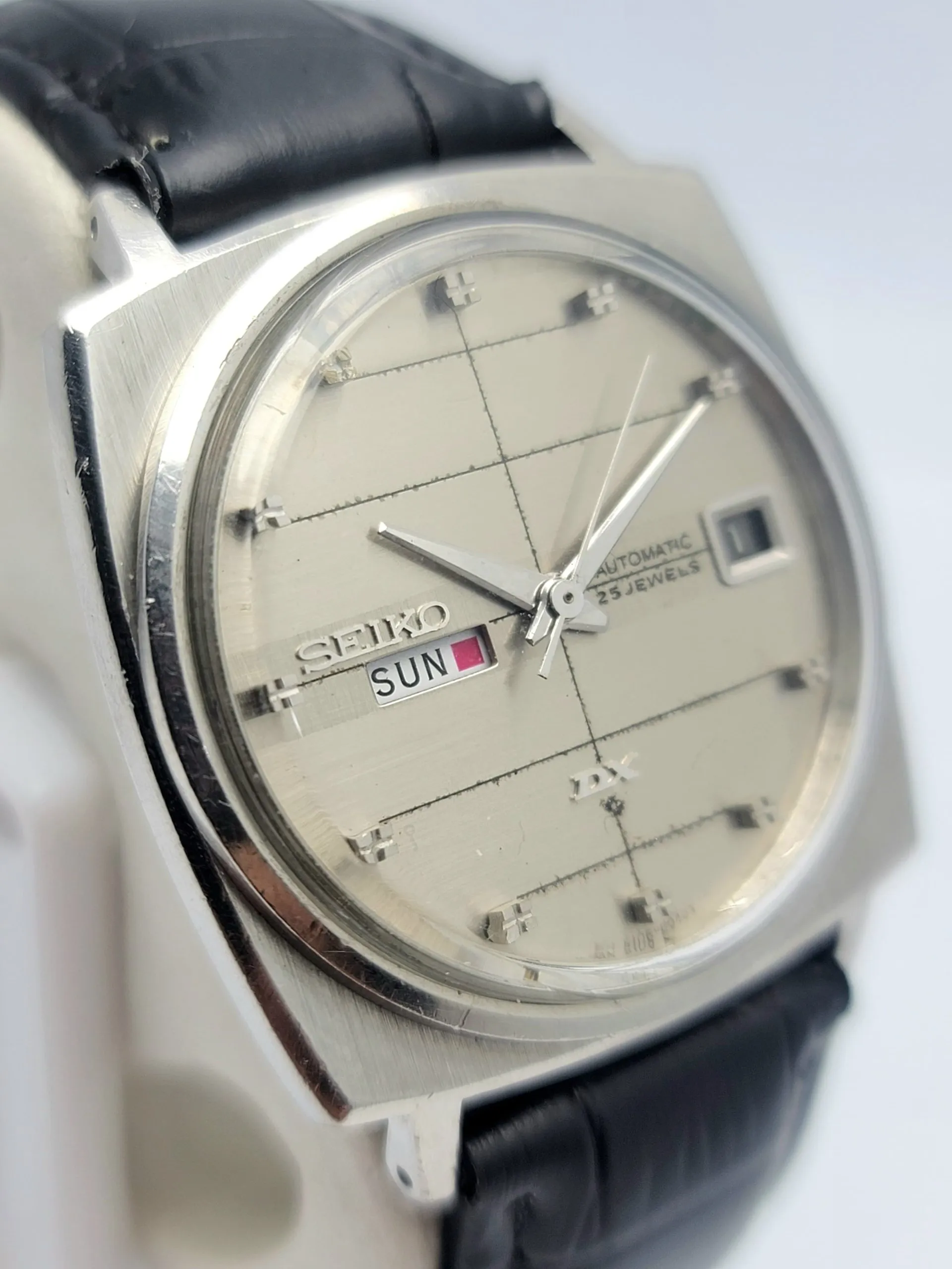 SEIKO DX H88 SEALION 6106-8030 AUTOMATIC DAY/DATE VINTAGE MEN’S WATCH SEIKO DX H88 SEALION 6106-8030 AUTOMATIC DAY/DATE VINTAGE MEN’S WATCH
