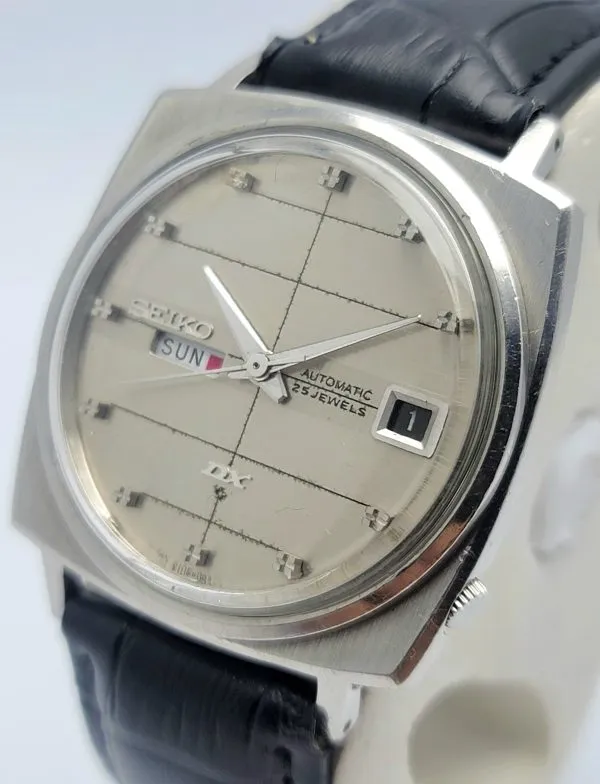 SEIKO DX H88 SEALION 6106-8030 AUTOMATIC DAY/DATE VINTAGE MEN’S WATCH SEIKO DX H88 SEALION 6106-8030 AUTOMATIC DAY/DATE VINTAGE MEN’S WATCH