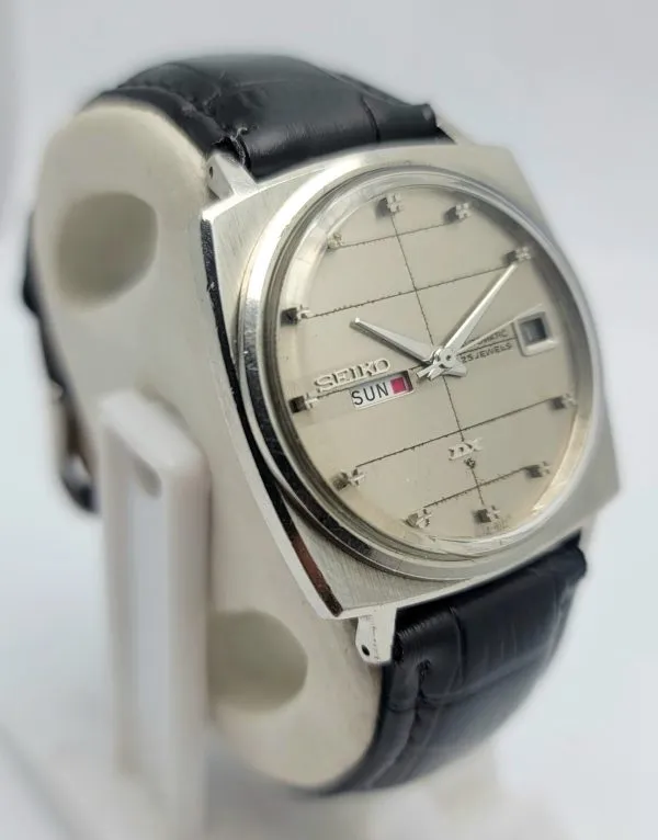 SEIKO DX H88 SEALION 6106-8030 AUTOMATIC DAY/DATE VINTAGE MEN’S WATCH SEIKO DX H88 SEALION 6106-8030 AUTOMATIC DAY/DATE VINTAGE MEN’S WATCH