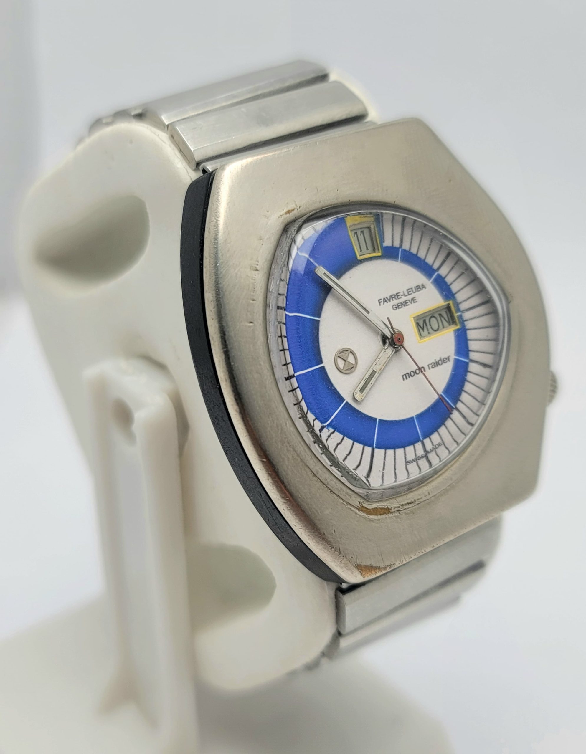 Favre Leuba Geneve Moon Raider Day/Date Automatic Vintage Men's Watch - Image 2