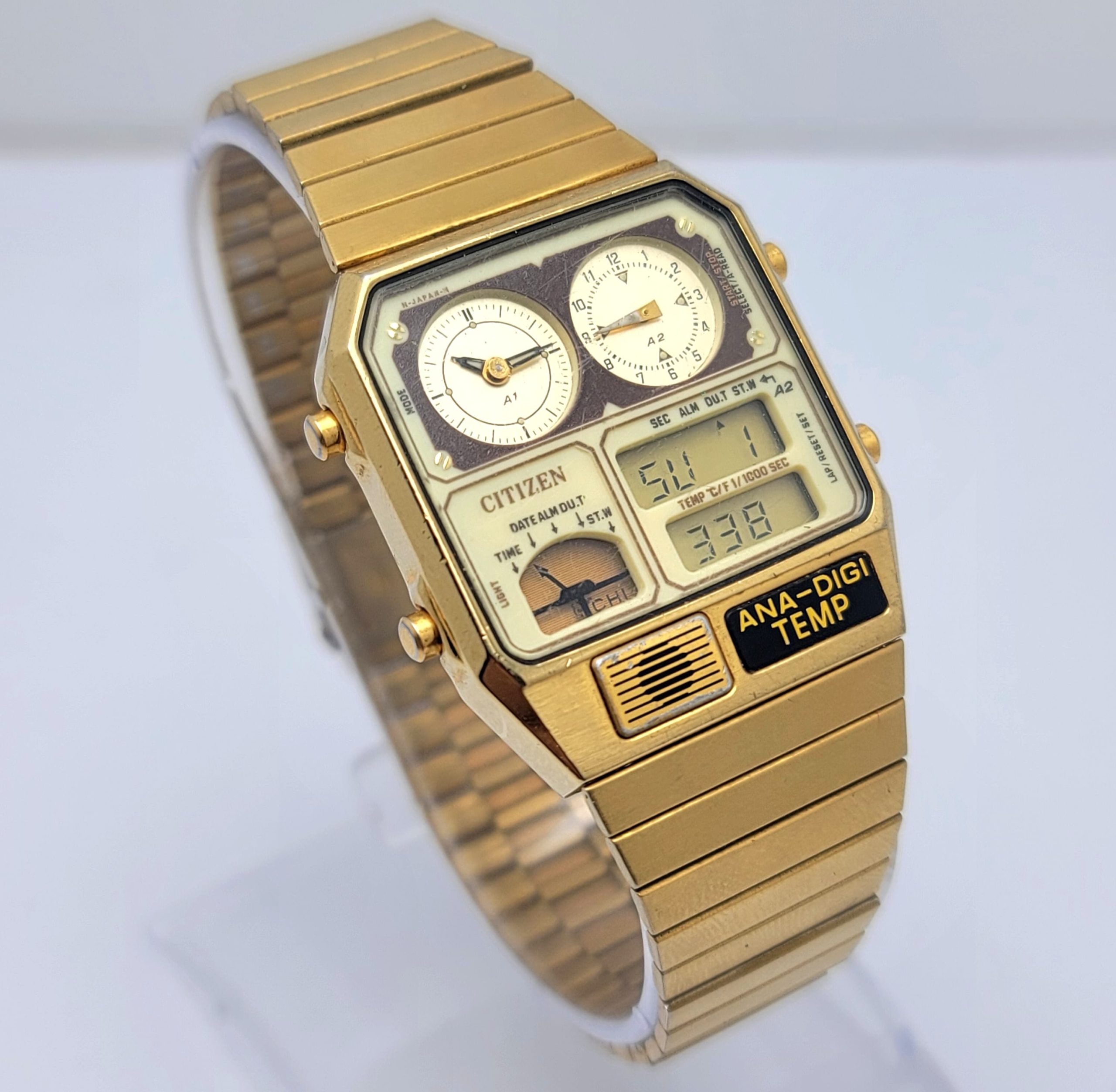 Citizen Ana-Digi Temp 8988-001971 Quartz Alarm Chronograph Vintage Men's Watch