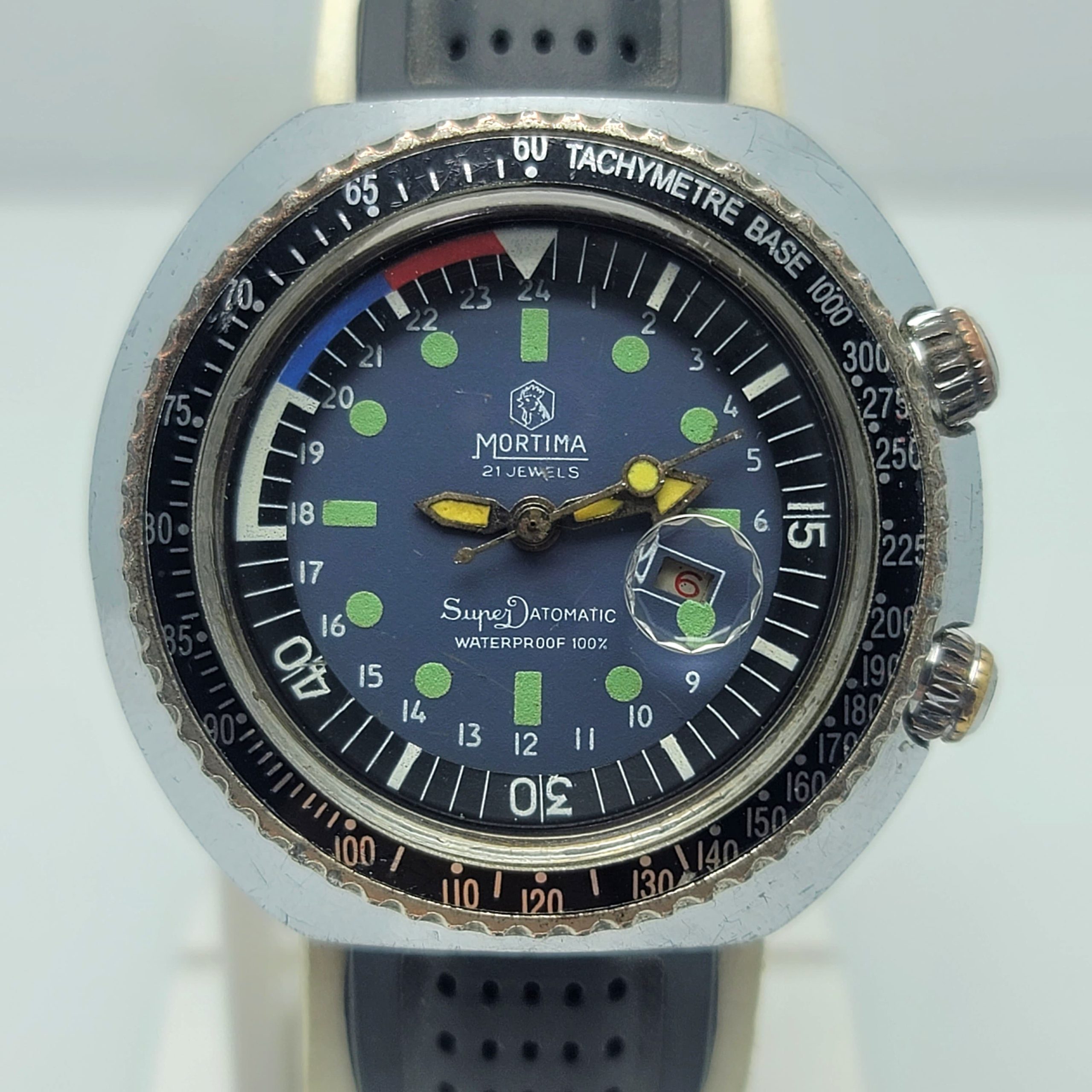 Mortima Super Datomatic Tachymetre Manual Winding Diver Vintage Men's Watch