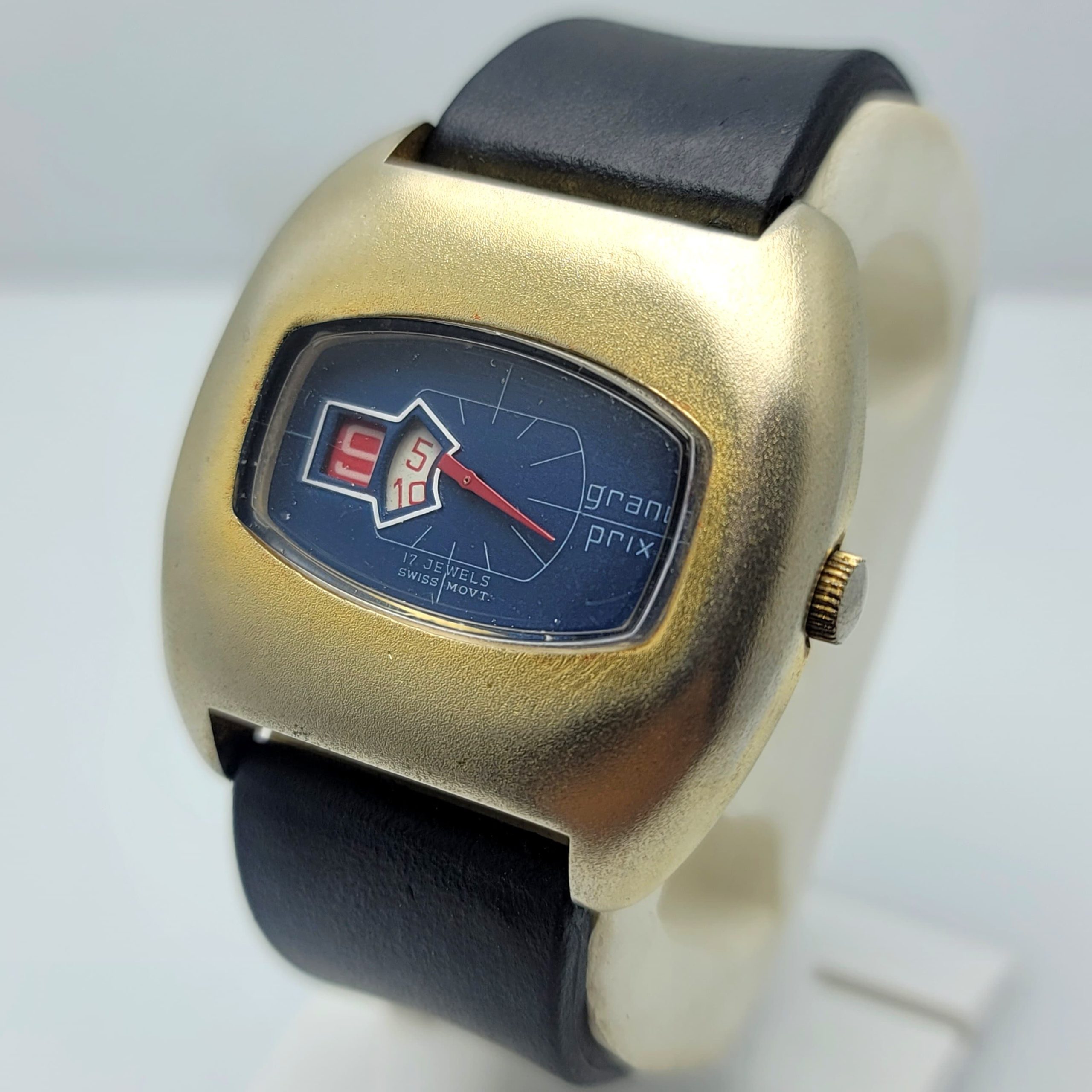Grand Prix Jump Hour Manual Winding Digital Vintage Men's Watch - Image 6