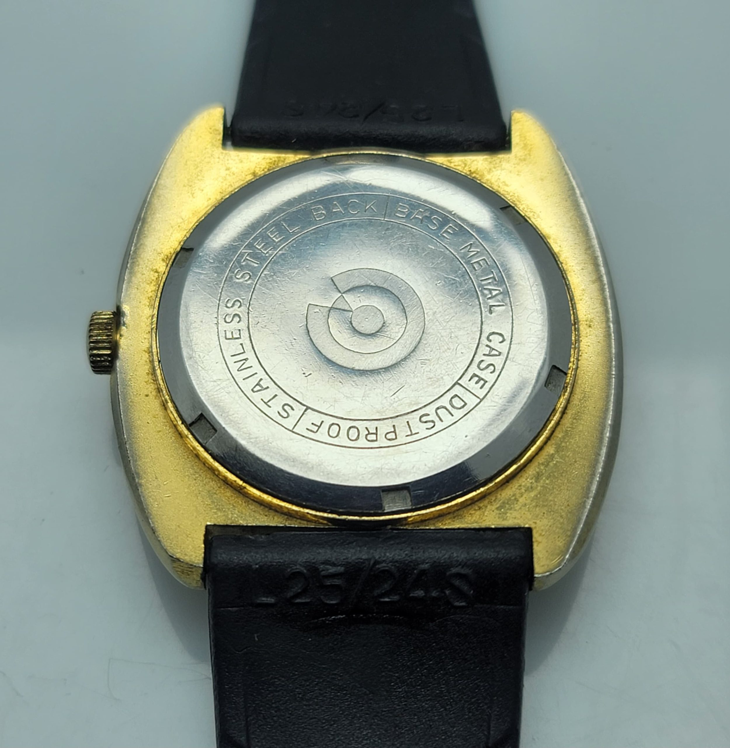 Grand Prix Jump Hour Manual Winding Digital Vintage Men's Watch - Image 11