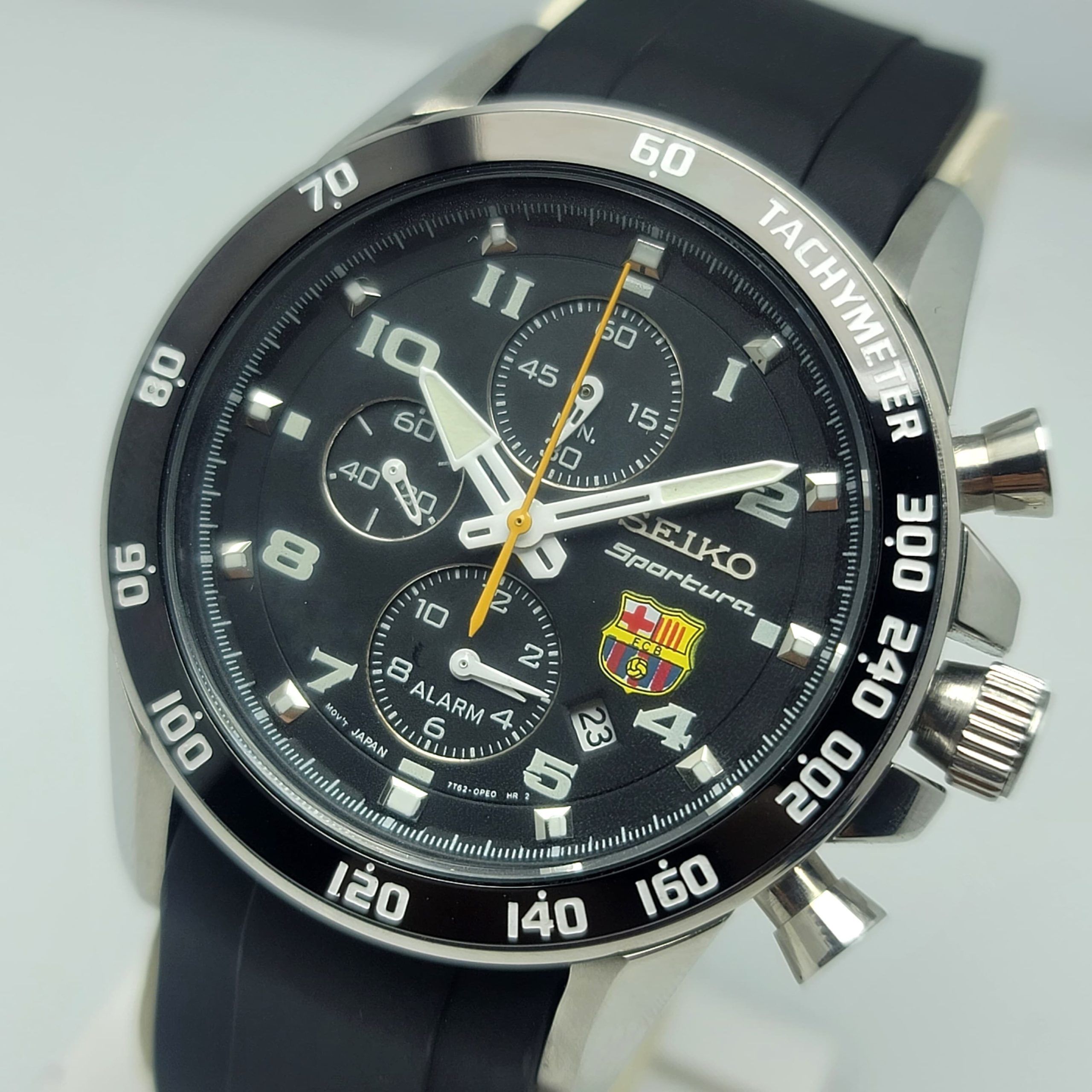SEIKO SPORTURA 7T62-0KV0 CHRONOGRAPH FC BARCELONA MEN'S WATCH - Image 2