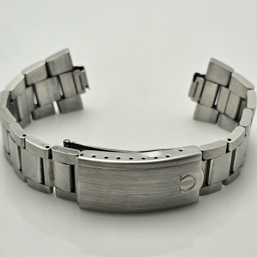 10 mm Omega Seamaster F300HZ Vintage Men's Watch Bracelet 1181215 (1)
