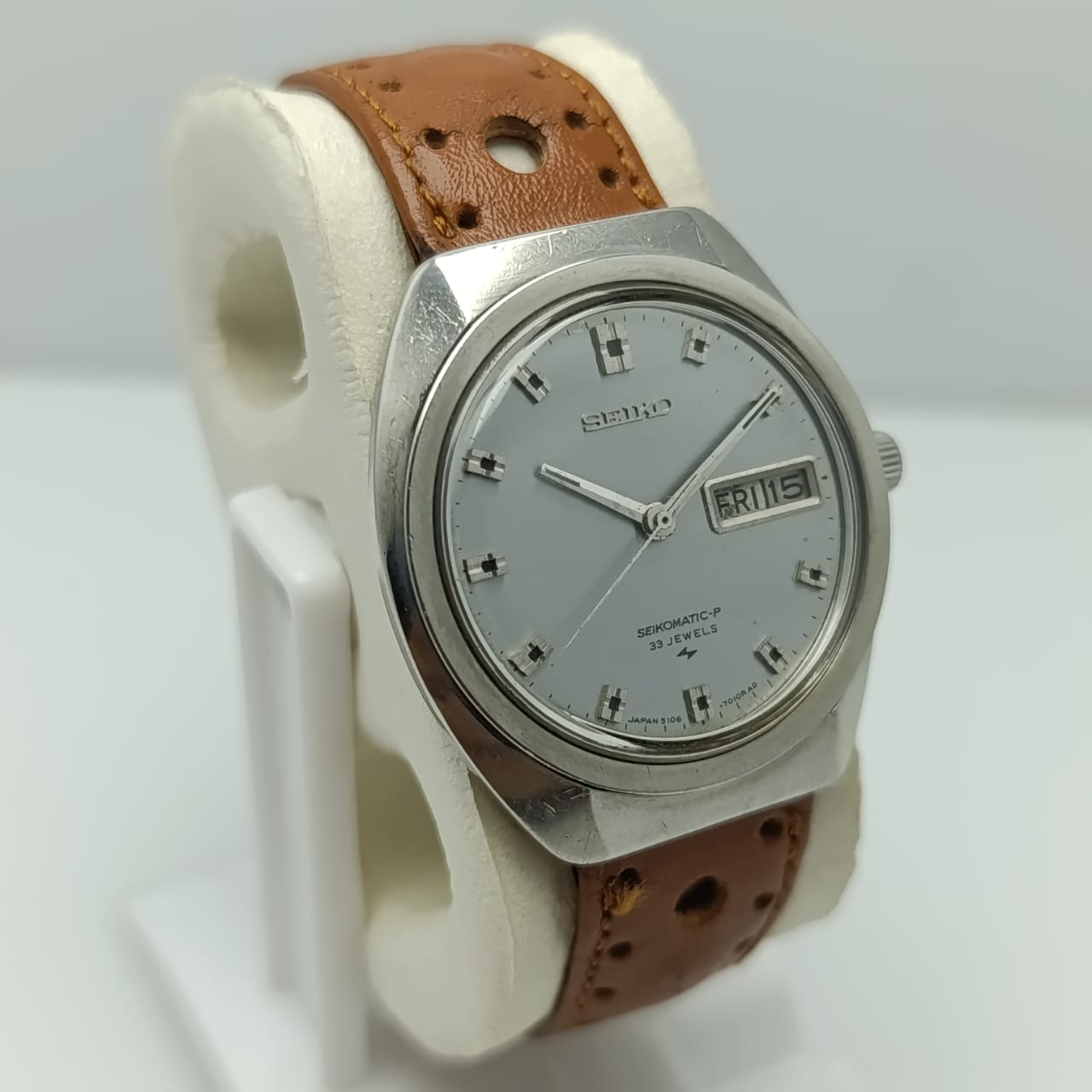 Seiko Seikomatic-p 5106-7010 Automatic Day/Date Vintage Men's Watch - Image 3