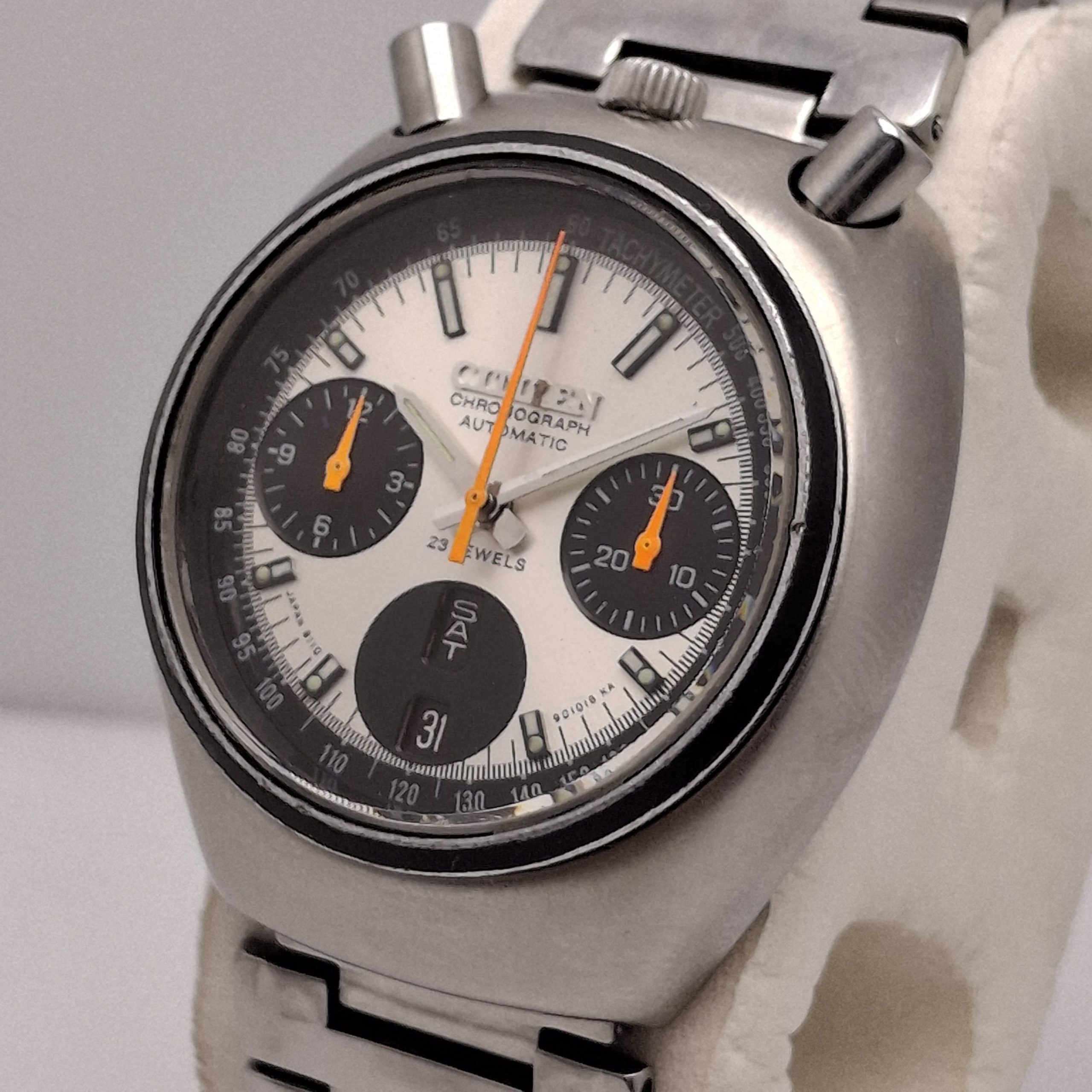 Citizen Bullhead 67-9011 Chronograph 8110A Automatic Vintage Men's Watch - Image 2