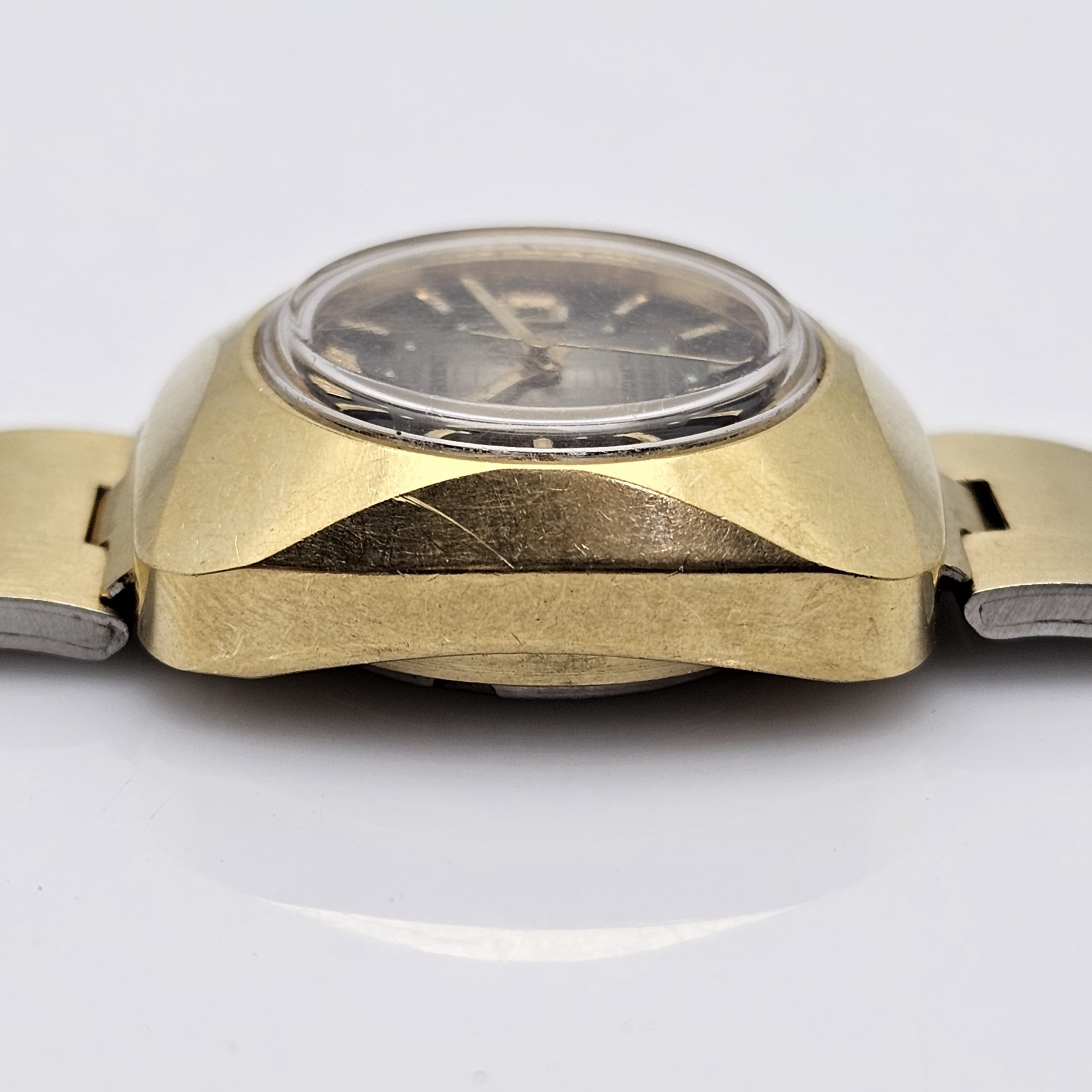 Orient E497961-00PR Automatic Golden Vintage Women's Watch - Image 6