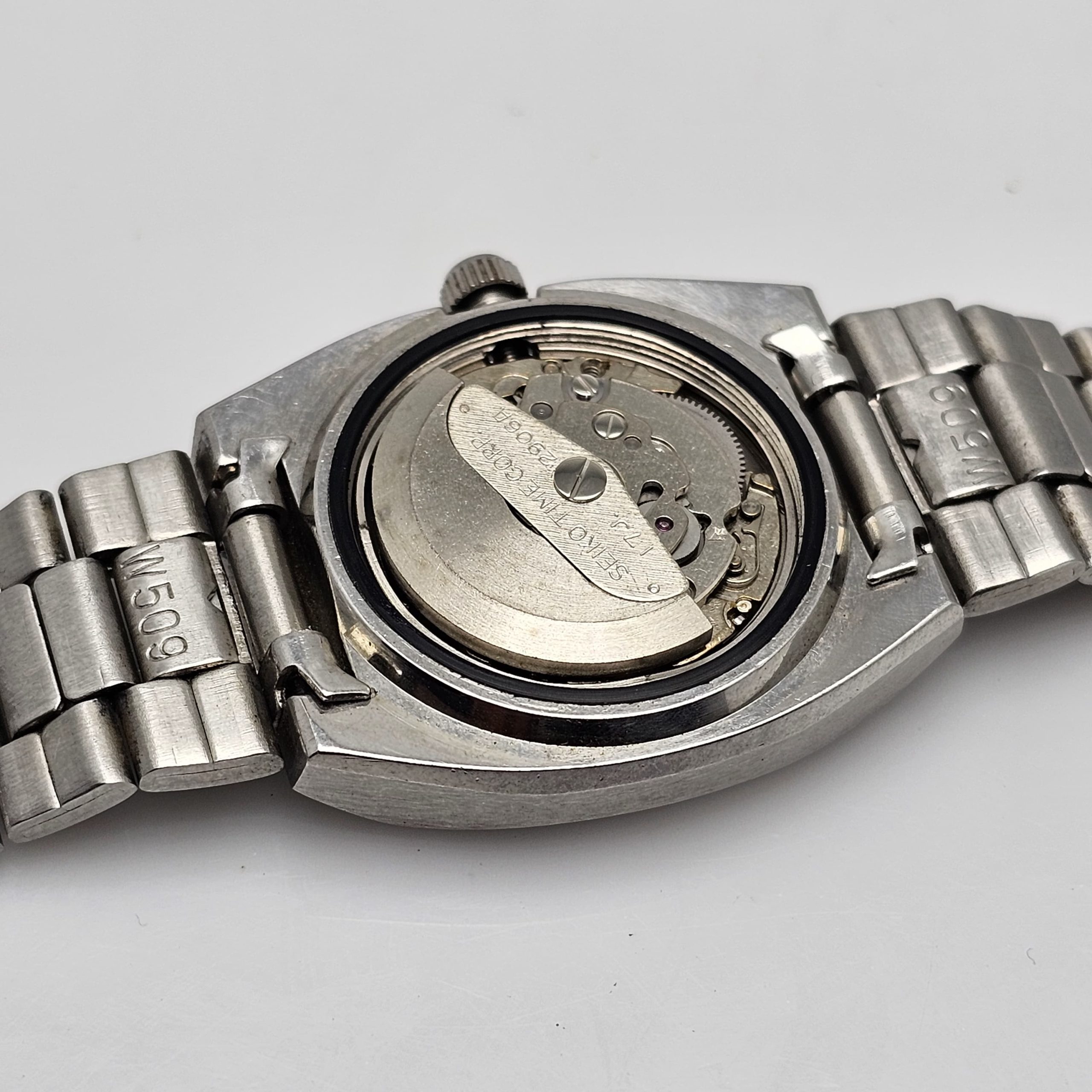 Seiko 5 Automatic 2906-5180 Day/Date Vintage Women's Watch - Image 8