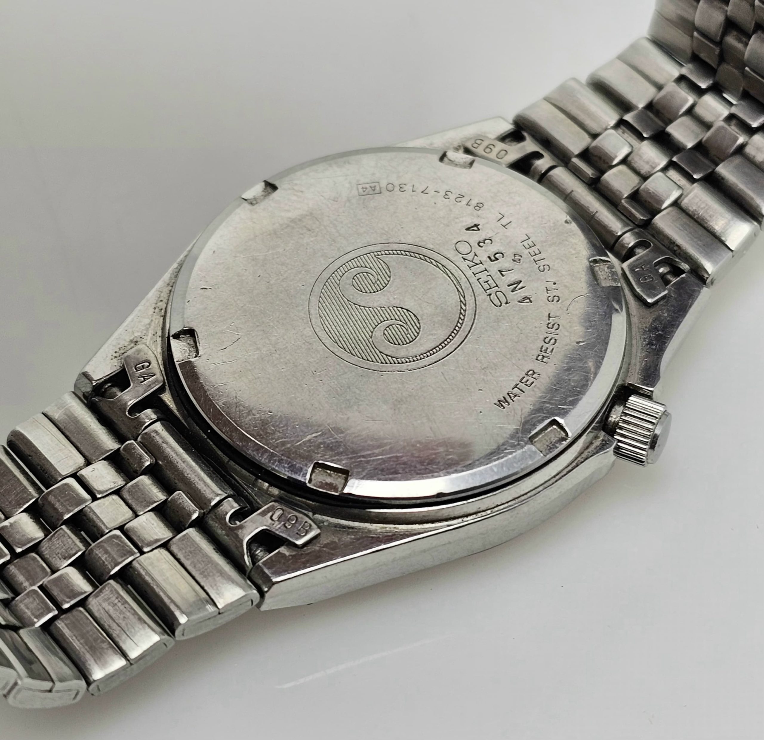 Seiko Chronos 8123-7130 Day/Date Quartz Vintage Men's Watch - Image 10