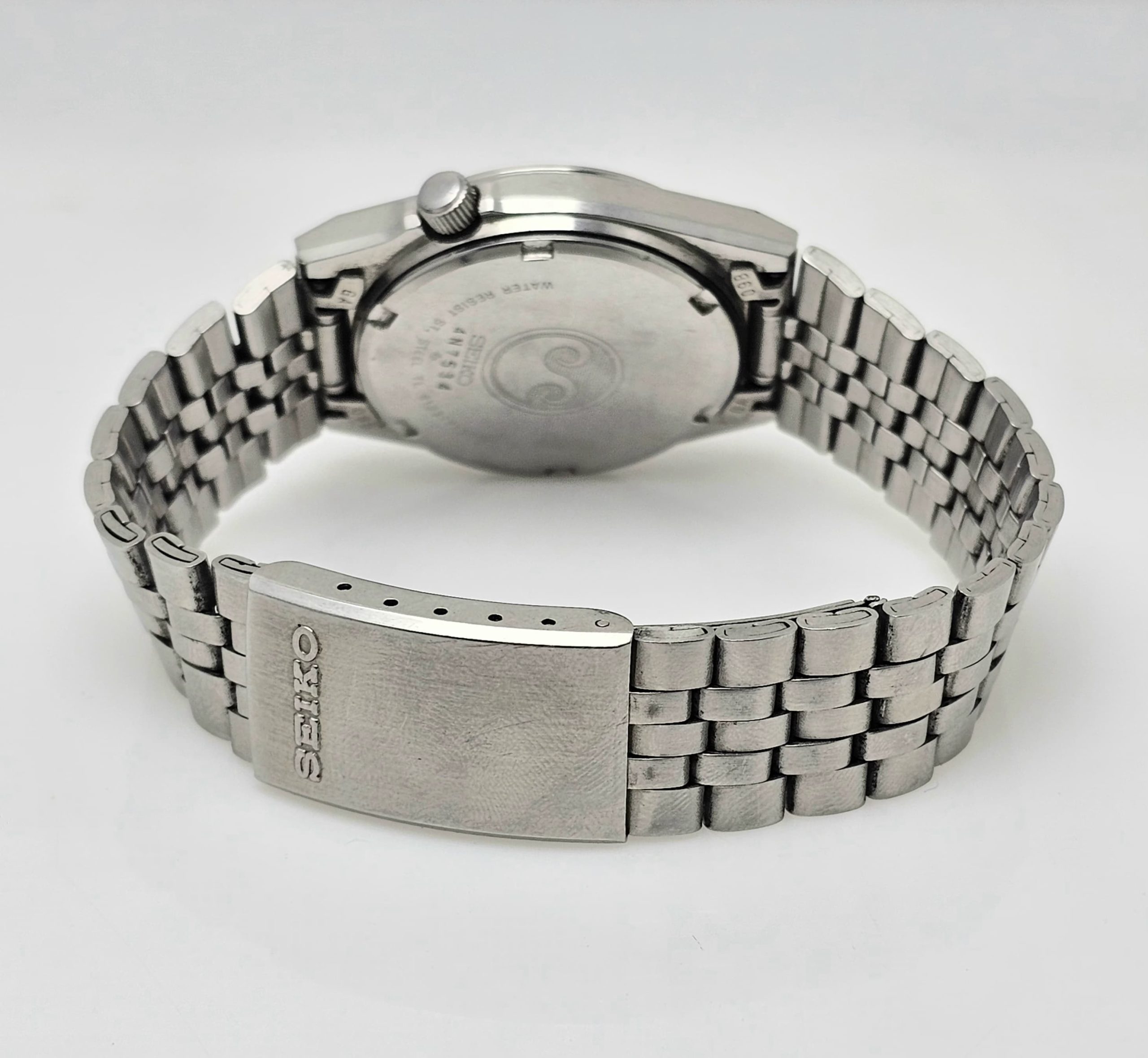 Seiko Chronos 8123-7130 Day/Date Quartz Vintage Men's Watch - Image 9