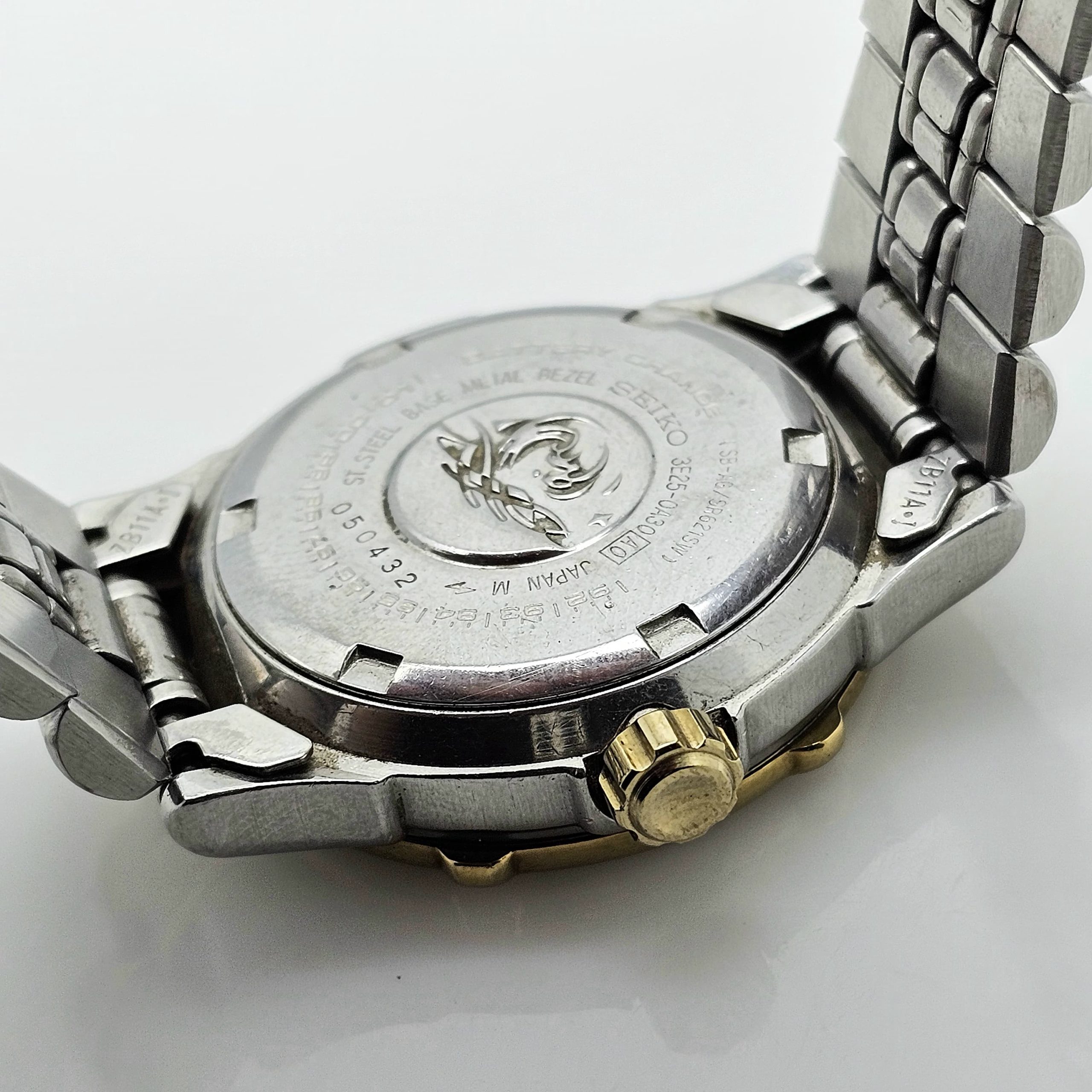 Seiko Scuba 200m 3E25-0A30 Quartz Vintage Women's Watch - Image 8