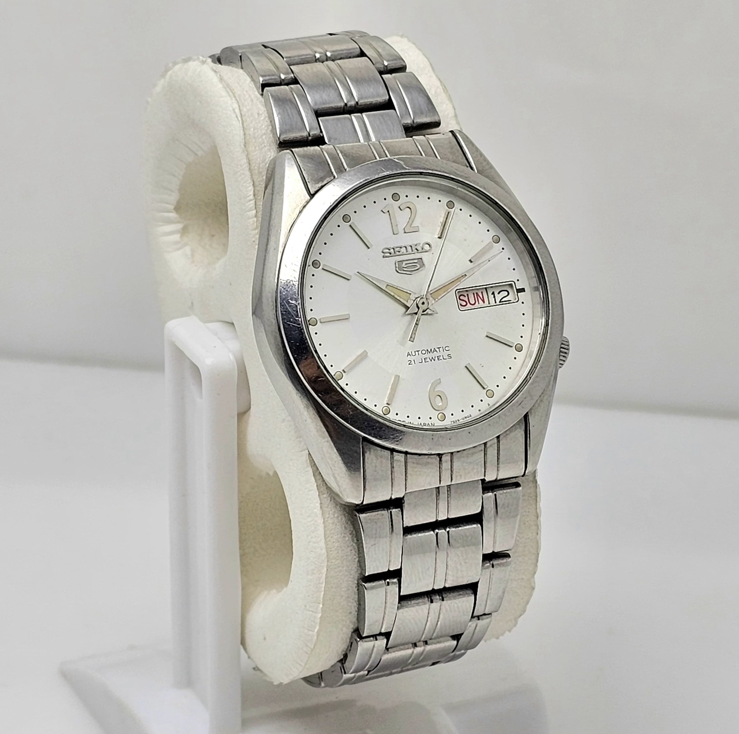 Seiko 5 Automatic 7S26-03B0 Day/Date Vintage Men's Watch - Image 3