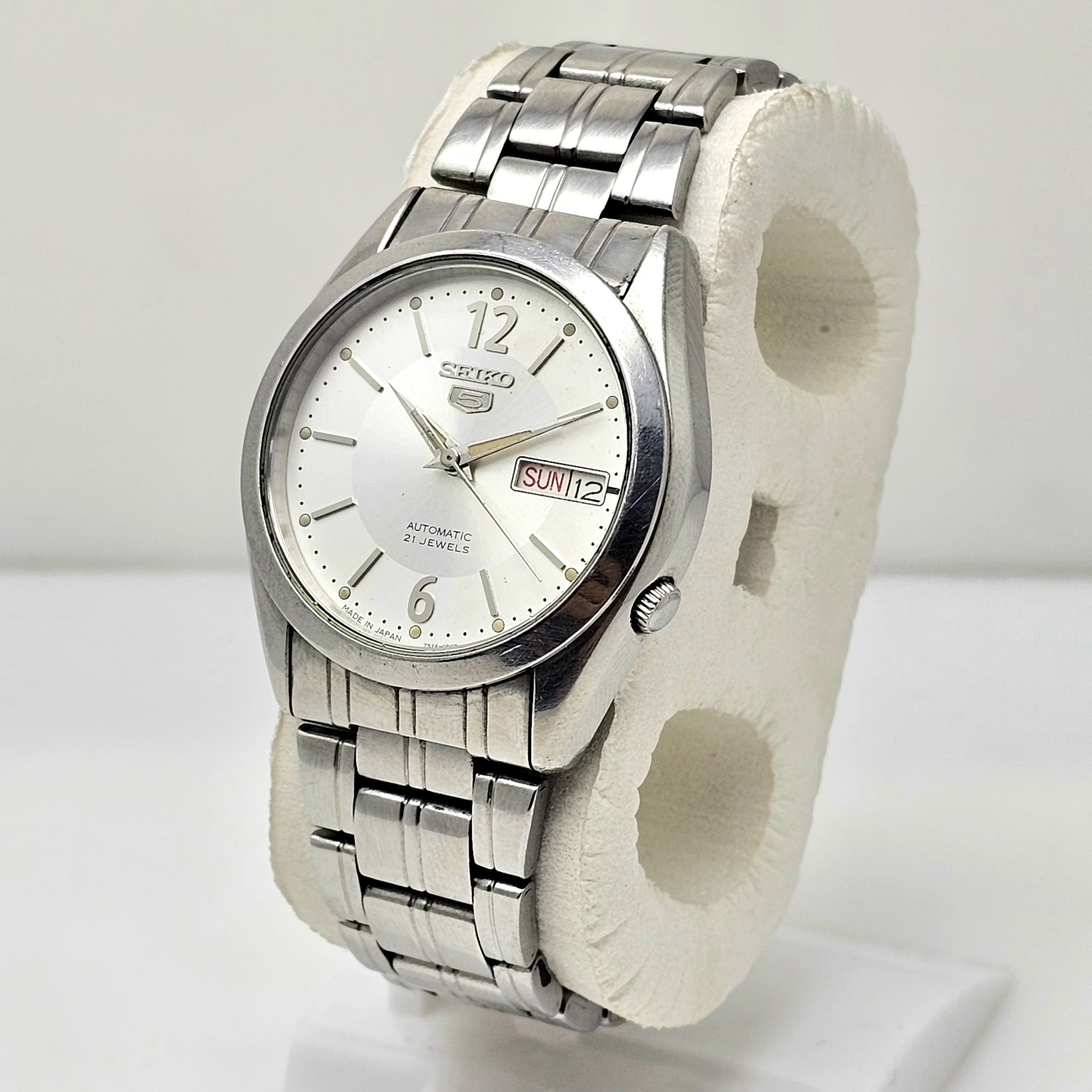 Seiko 5 Automatic 7S26-03B0 Day/Date Vintage Men's Watch - Image 4