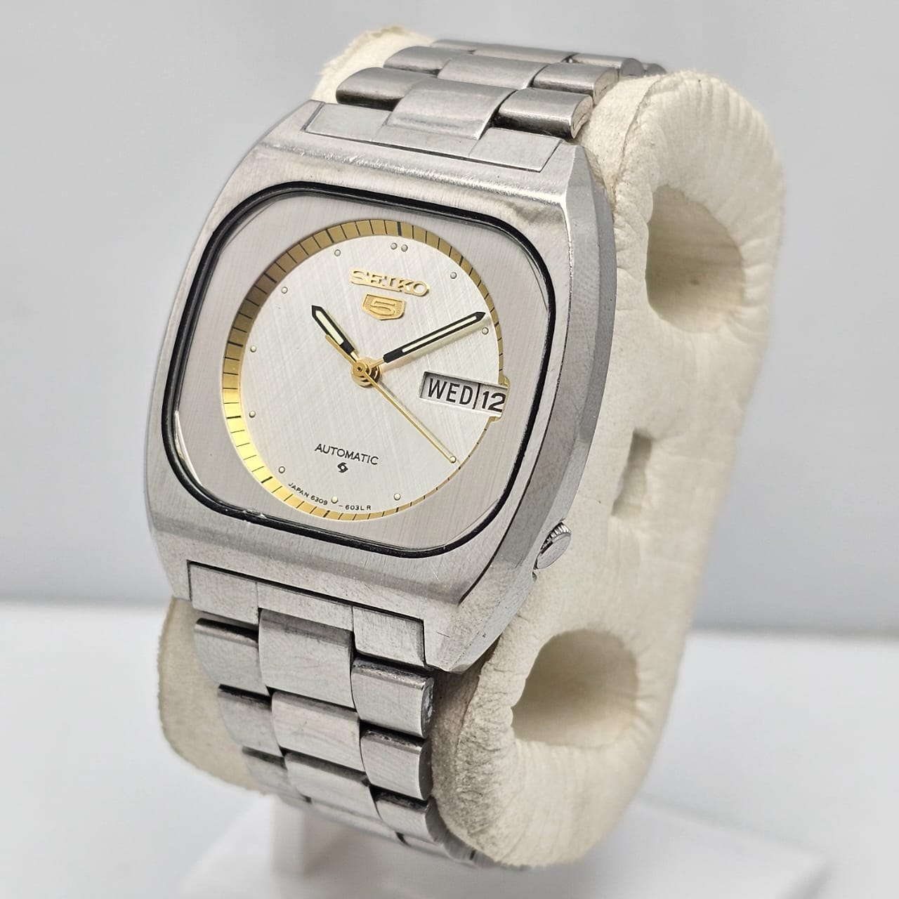 Seiko 5 Automatic 6309-6030 Day/Date Vintage Men's Watch - Image 4