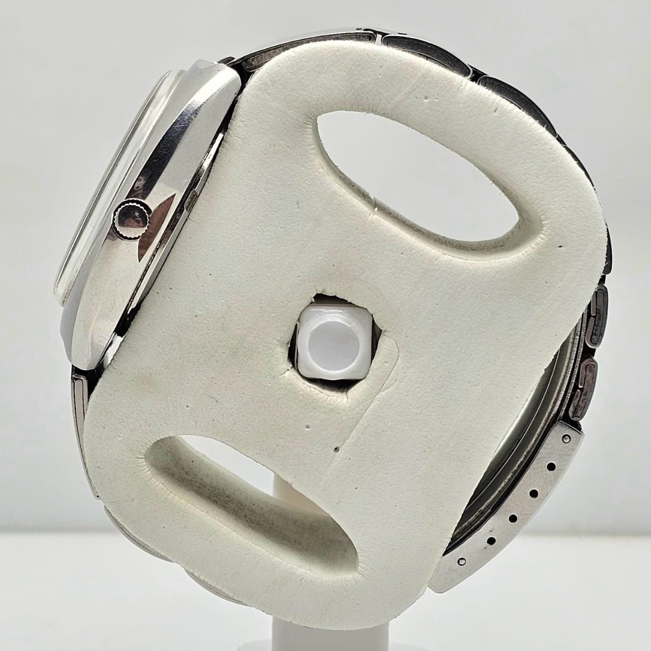 SEIKO UFO BULLSEYE 7006-8020 AUTOMATIC DAY/DATE VINTAGE MEN'S WATCH - Image 4