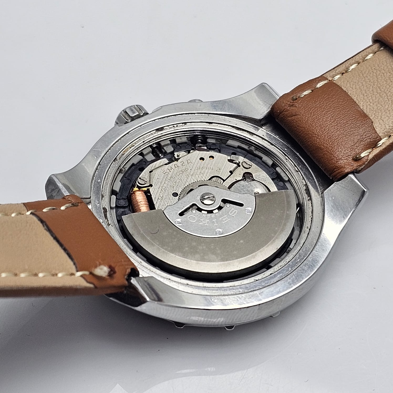 SEIKO KINETIC 5M42-0F10 RAILWAY TIME VINTAGE MEN'S WATCH - Image 10