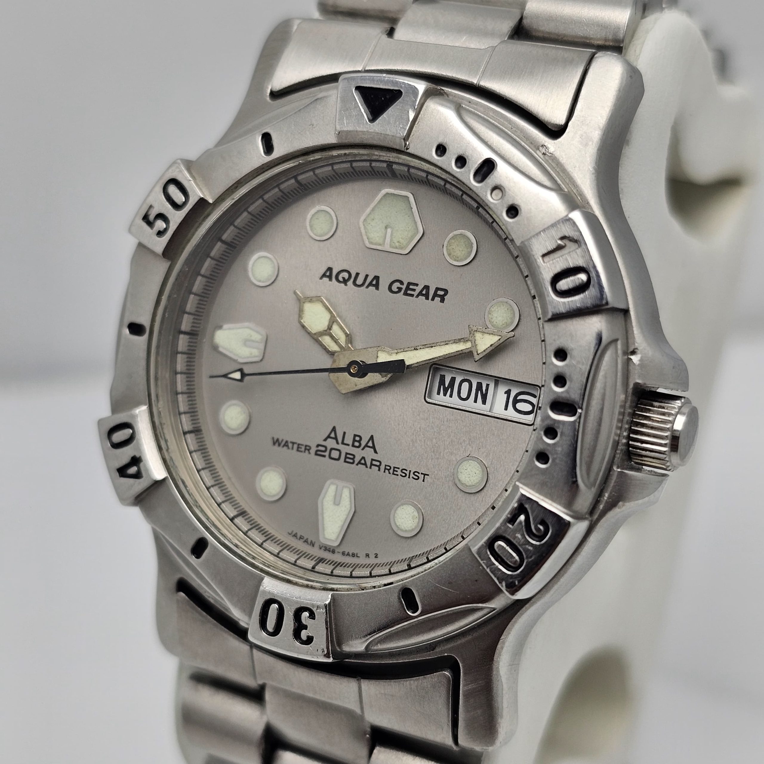 Seiko Alba Aqua Gear Diver V348-6A50 Vintage Men's Watch