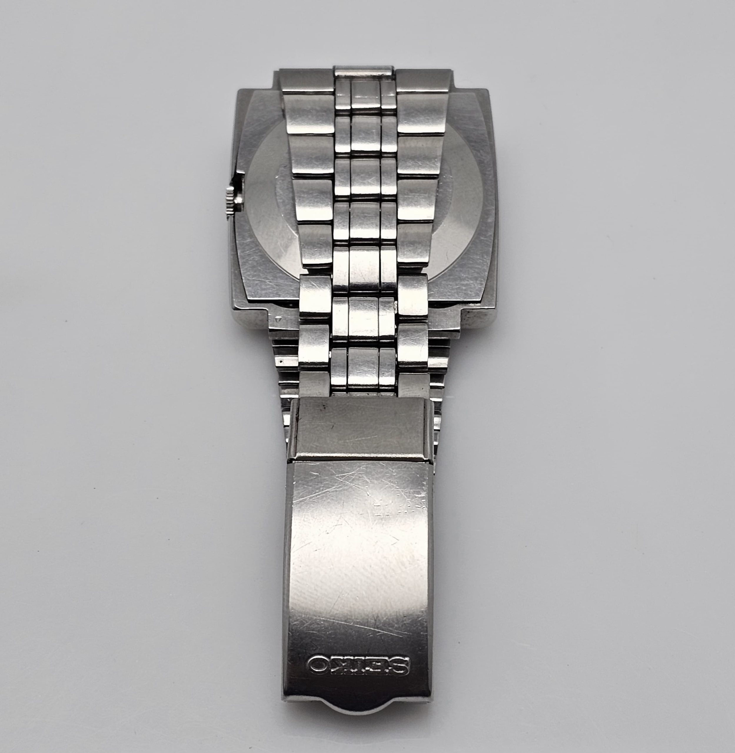 Seiko 5 DX 6106-5470 Automatic TV Shape Vintage Men's Watch - Image 7