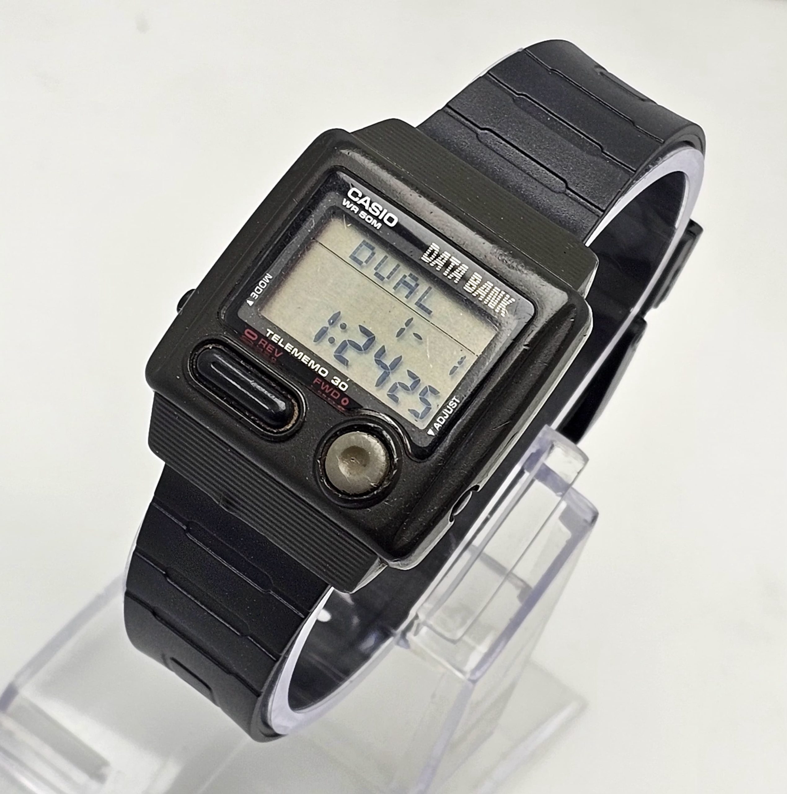 Casio Data Bank DB-33W Telememo 30 Alarm Chronograph 871 Vintage Men's Watch - Image 3