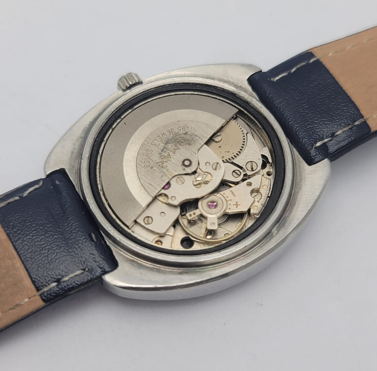 Omax Crystal 35204 Automatic Day/Date Vintage Men's Watch - Image 9