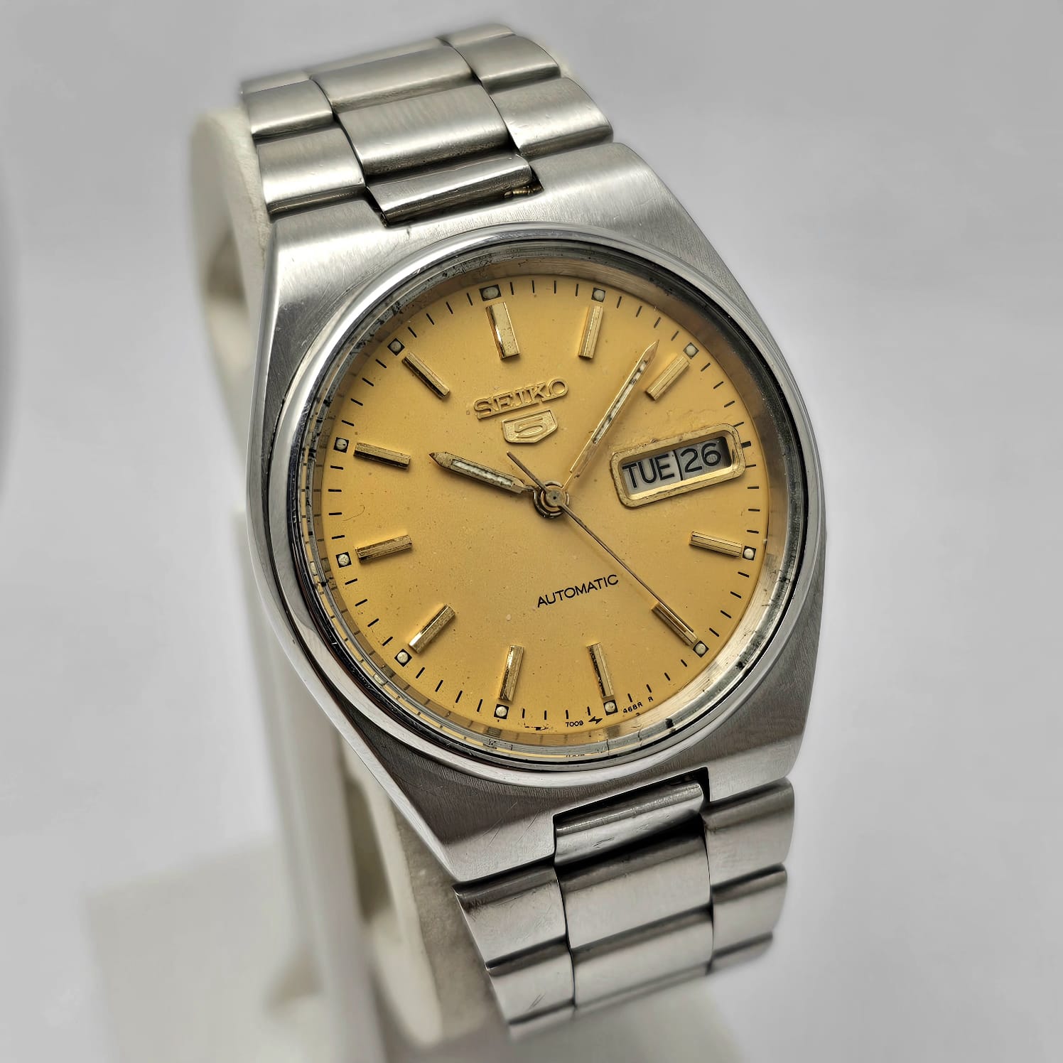 Seiko 5 Automatic 7009-3130 Day/Date Vintage Men's Watch - Image 5