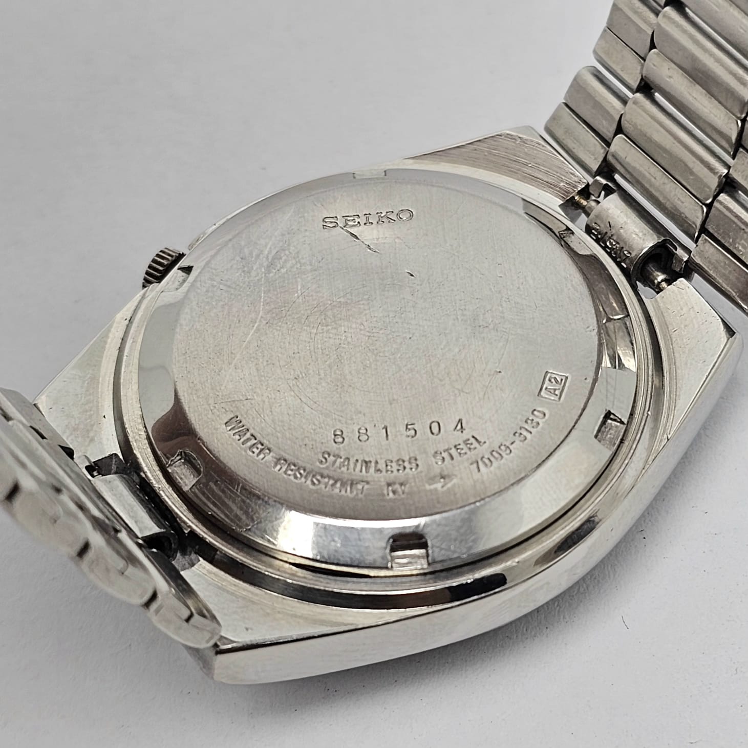 Seiko 5 Automatic 7009-3130 Day/Date Vintage Men's Watch - Image 8