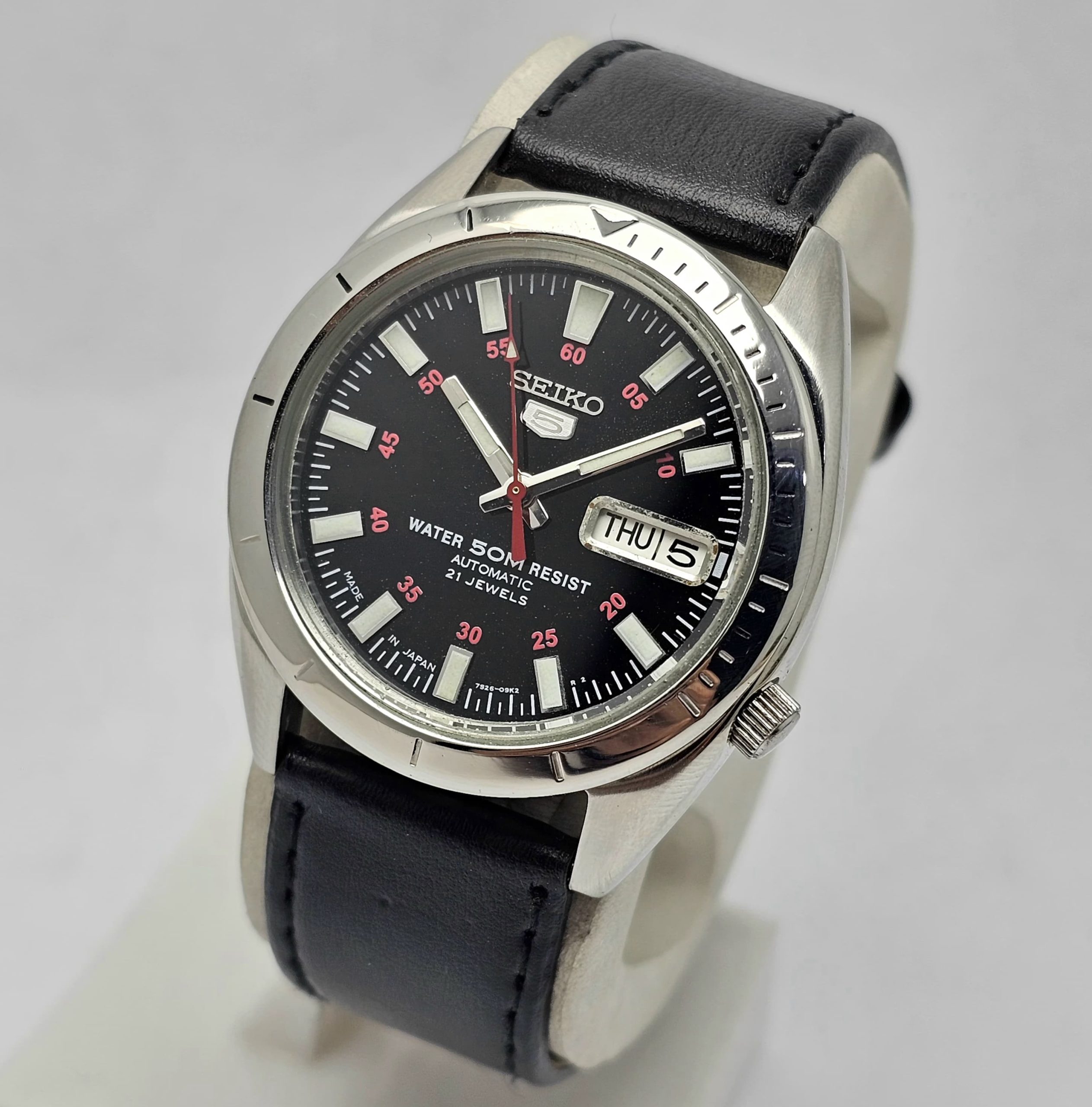 Seiko 5 Automatic 7S26-03D0 Day/Date Vintage Men's Watch - Image 3