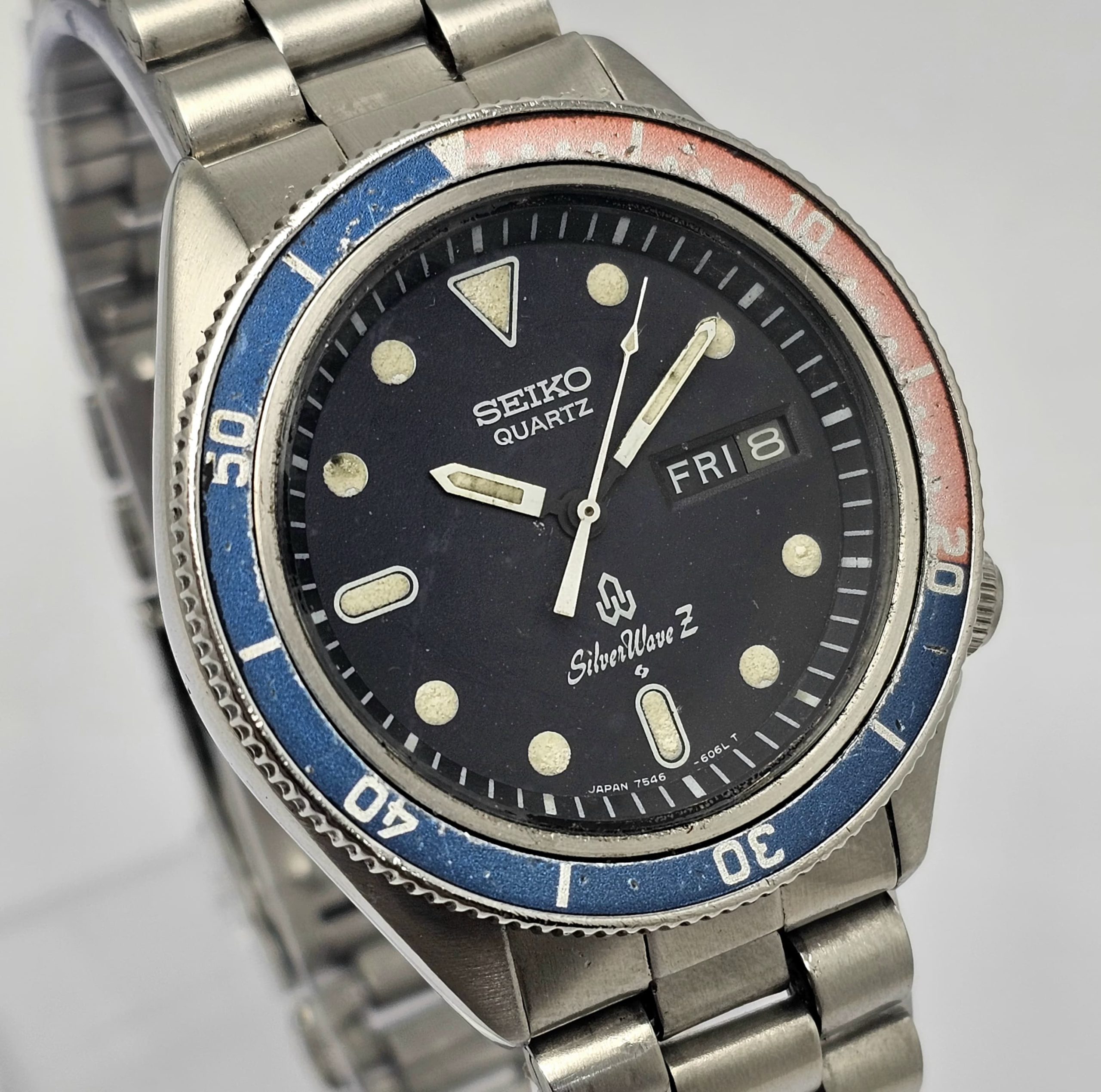 Seiko Silver Wave Z 7546-606A Pepsi Bezel Day/Date Quartz Vintage Men's Watch