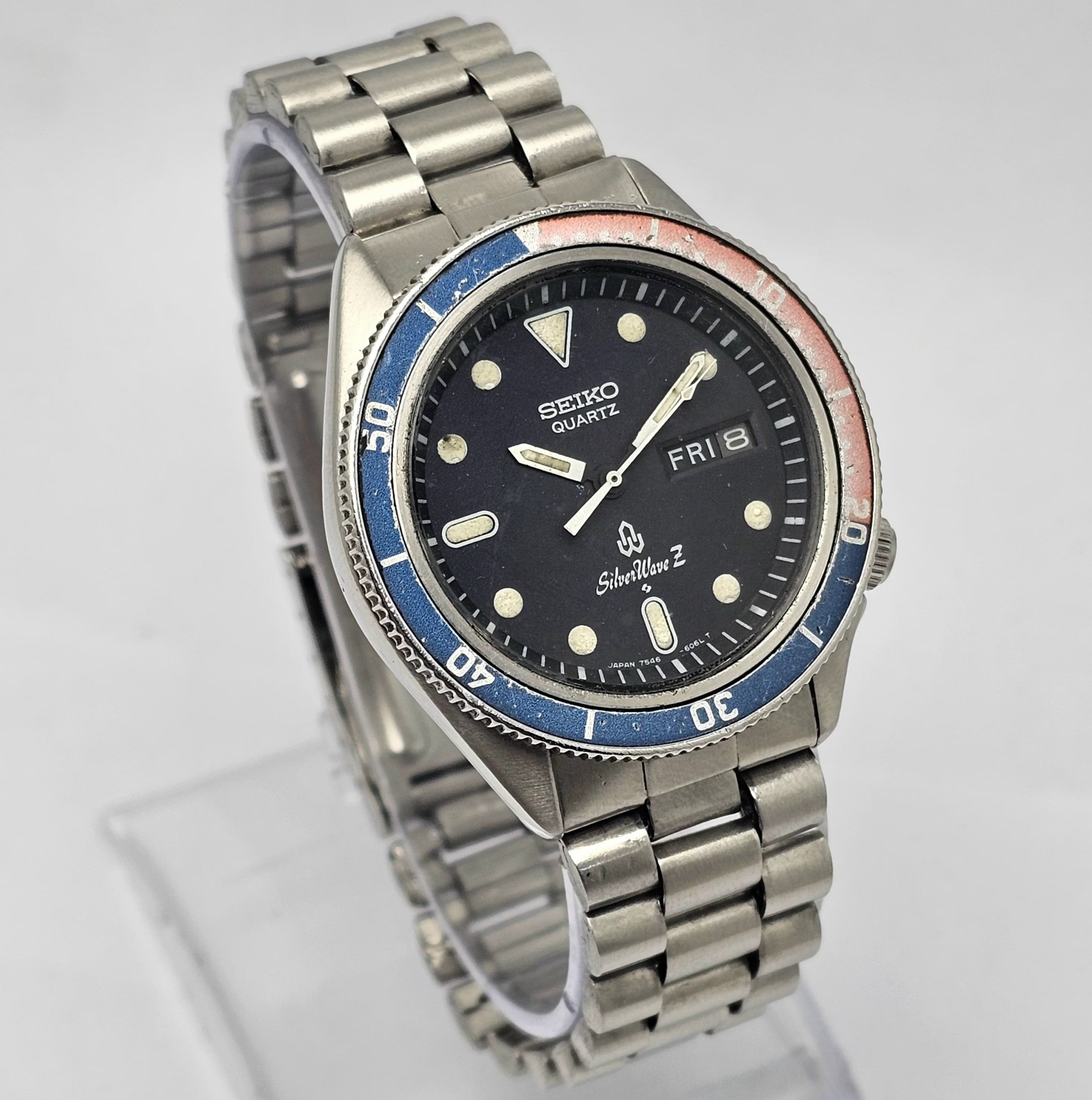 Seiko Silver Wave Z 7546-606A Pepsi Bezel Day/Date Quartz Vintage Men's Watch - Image 5