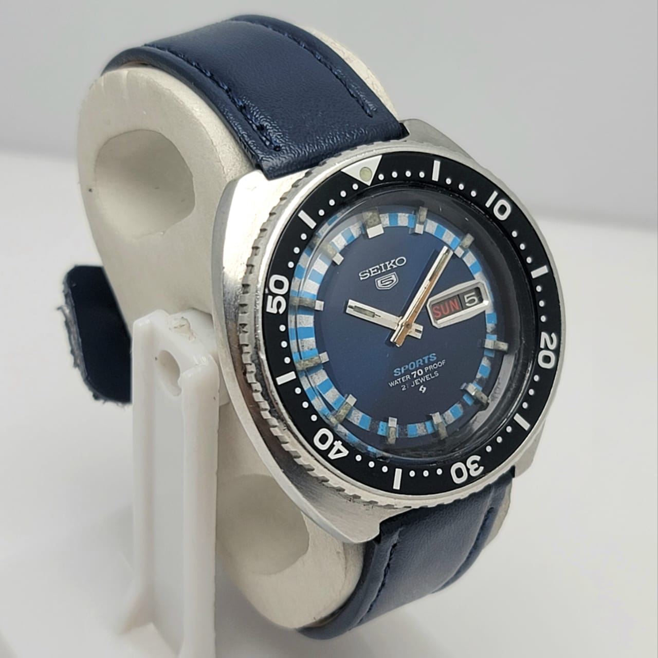 Seiko 5 Sports 6119-8300 Rally Diver Automatic Blue Dial Vintage Men's Watch