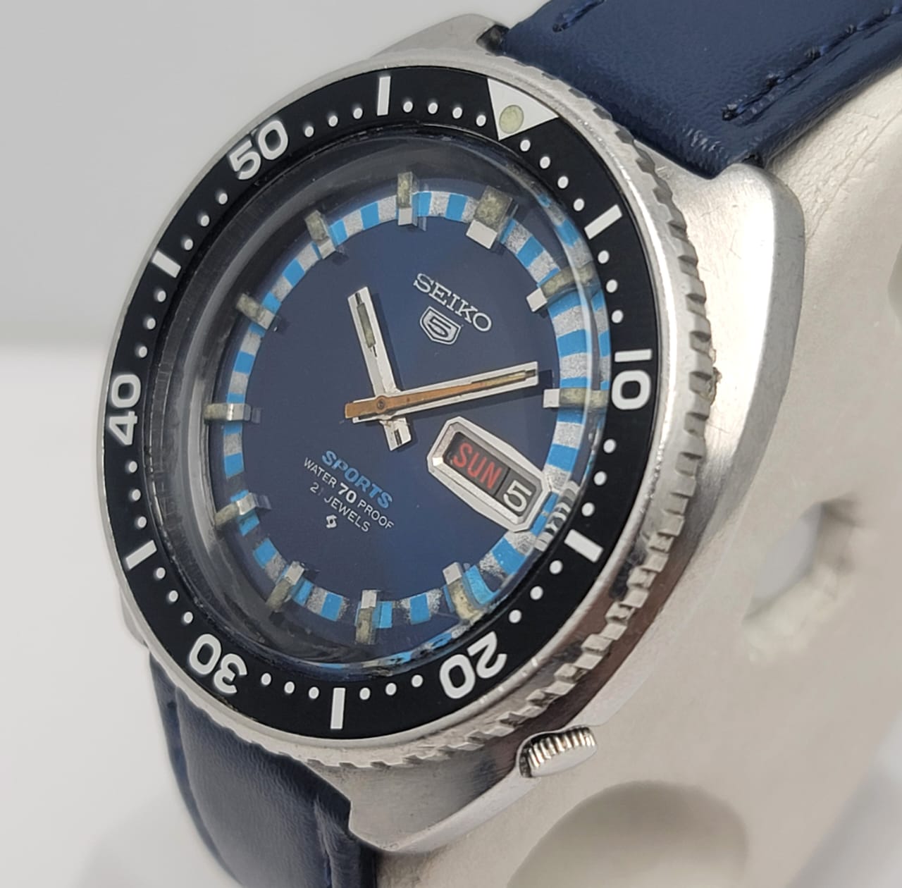 Seiko 5 Sports 6119-8300 Rally Diver Automatic Blue Dial Vintage Men's Watch