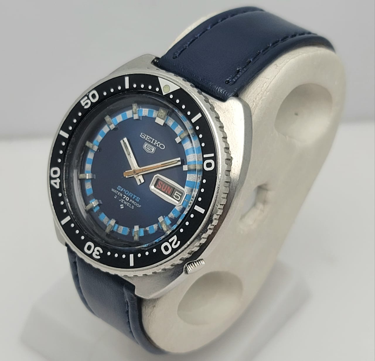Seiko 5 Sports 6119-8300 Rally Diver Automatic Blue Dial Vintage Men's Watch