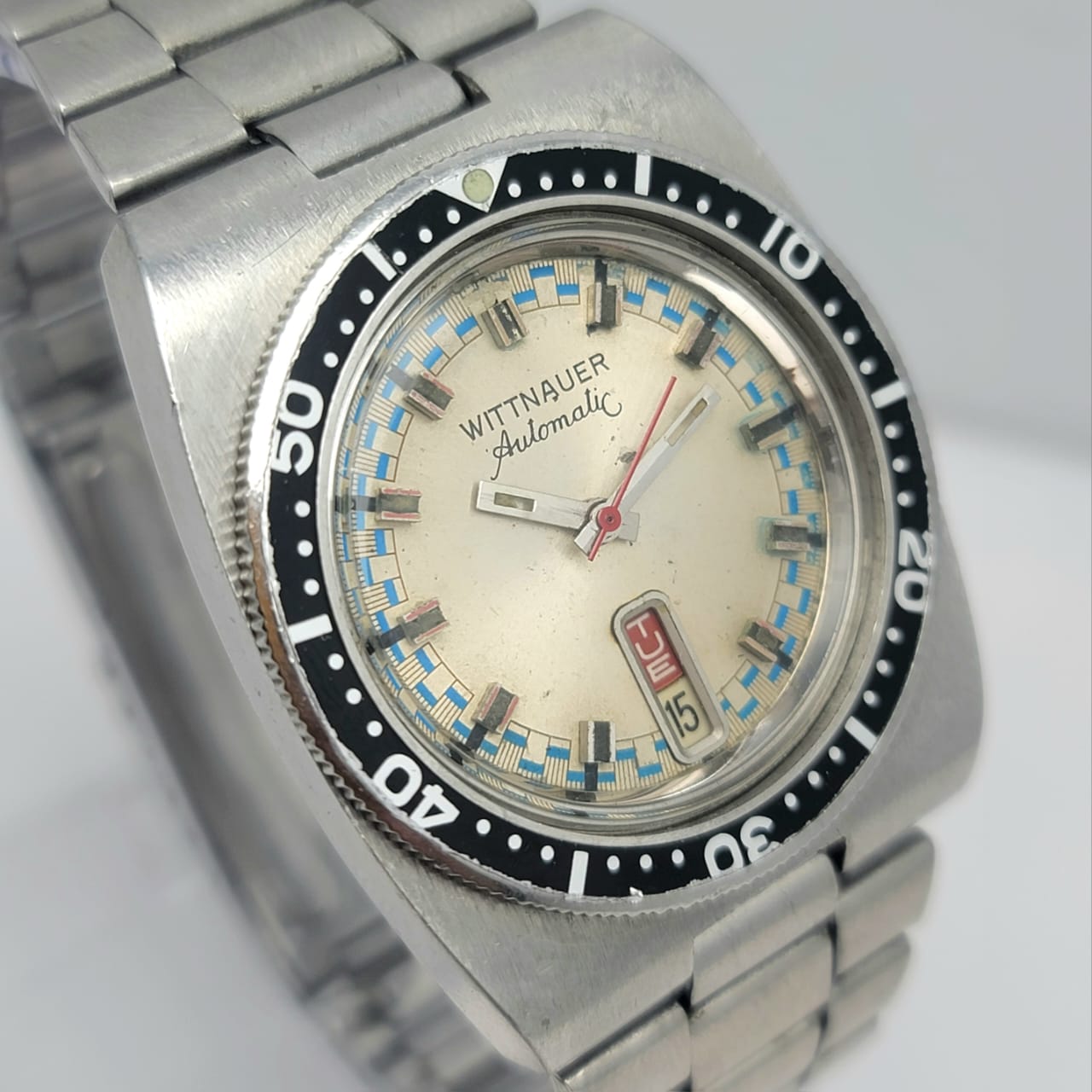 Wittnauer Automatic 1001-W100 Diver Day/Date Vintage Men's Watch - Image 2