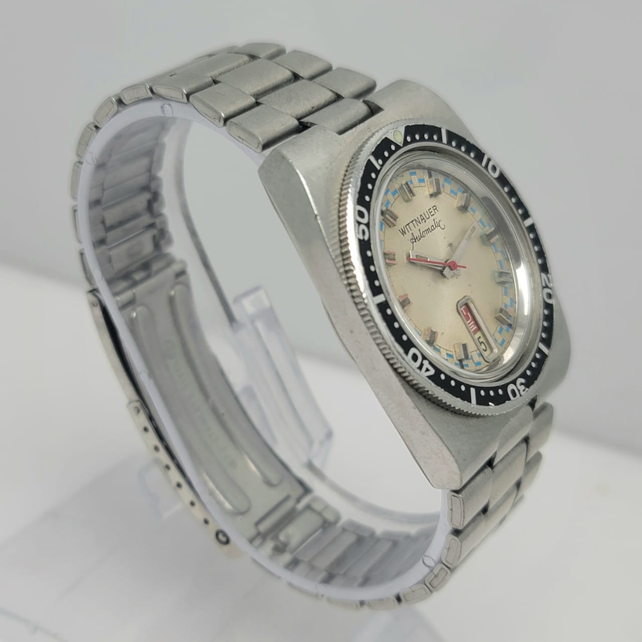 Wittnauer Automatic 1001-W100 Diver Day/Date Vintage Men's Watch - Image 6