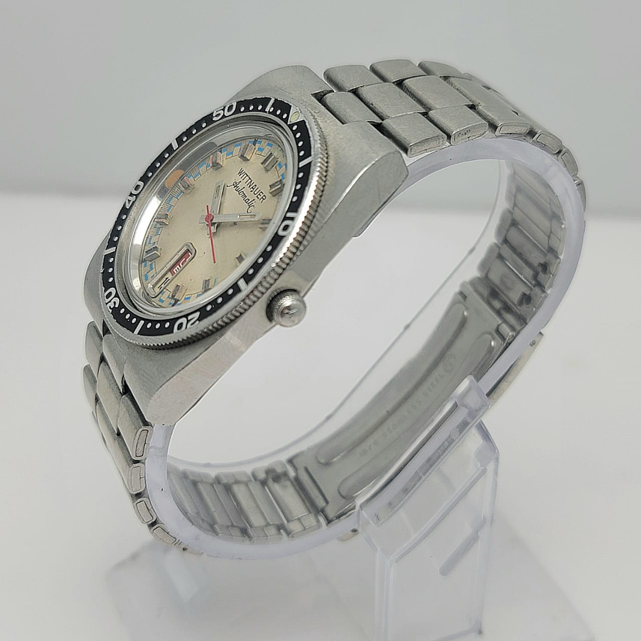 Wittnauer Automatic 1001-W100 Diver Day/Date Vintage Men's Watch - Image 5