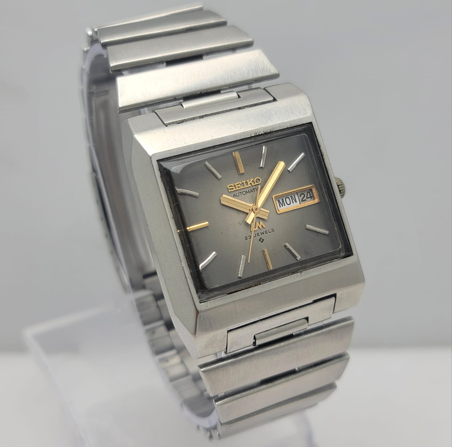 Seiko LM Lord Matic 5606-5160 Automatic Day/Date Vintage Men's Watch
