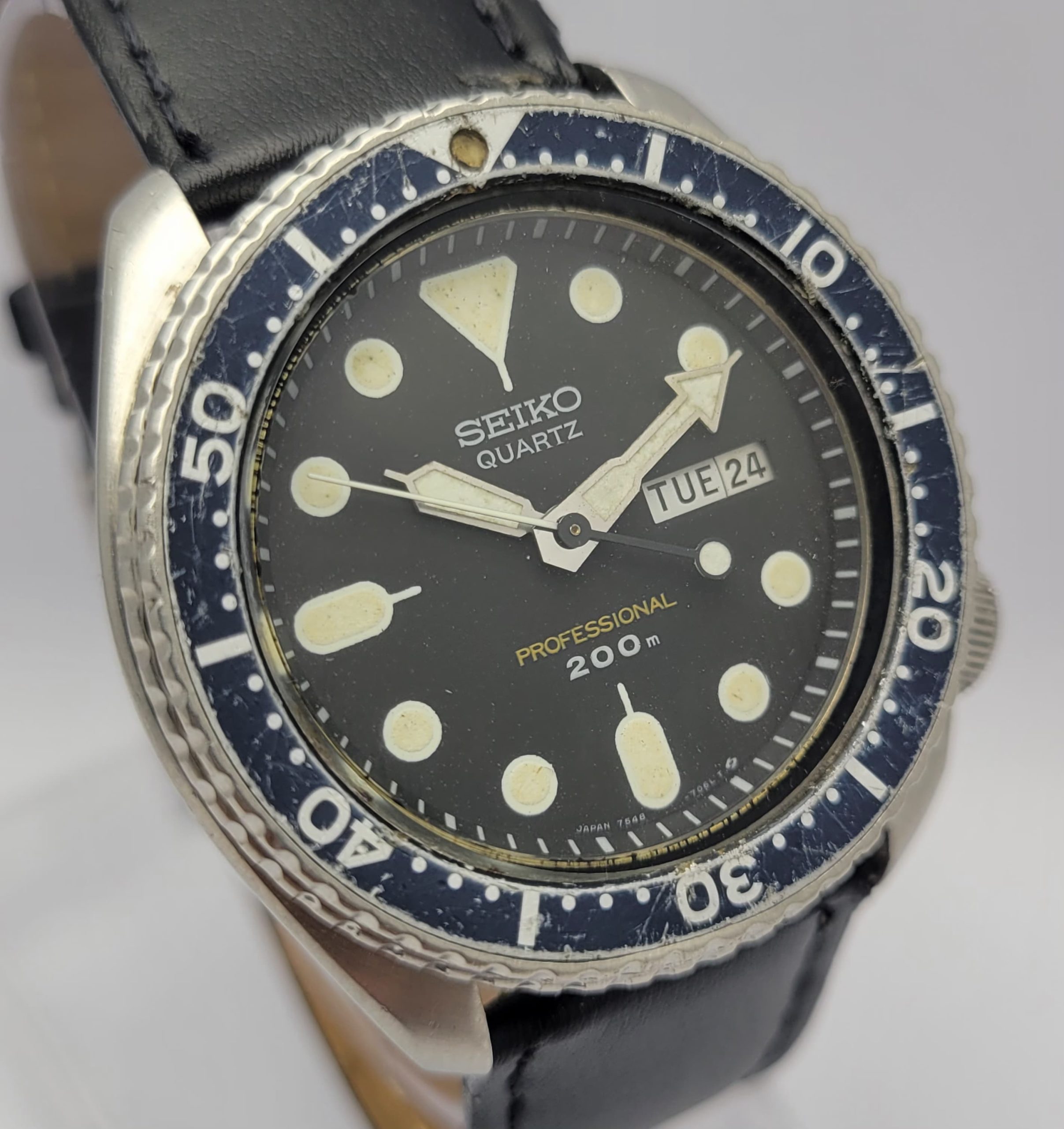 SEIKO 7548-7010 Diver Quartz Professional 200M Vintage Men's Watch - Image 2