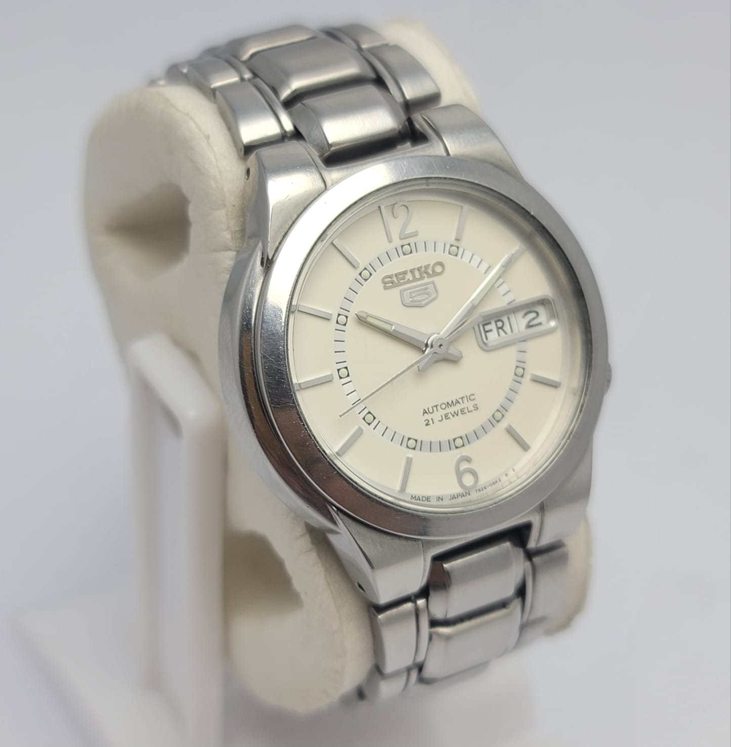 Seiko 5 Automatic 7S26-02R0 Day/Date Vintage Men's Watch - Image 3
