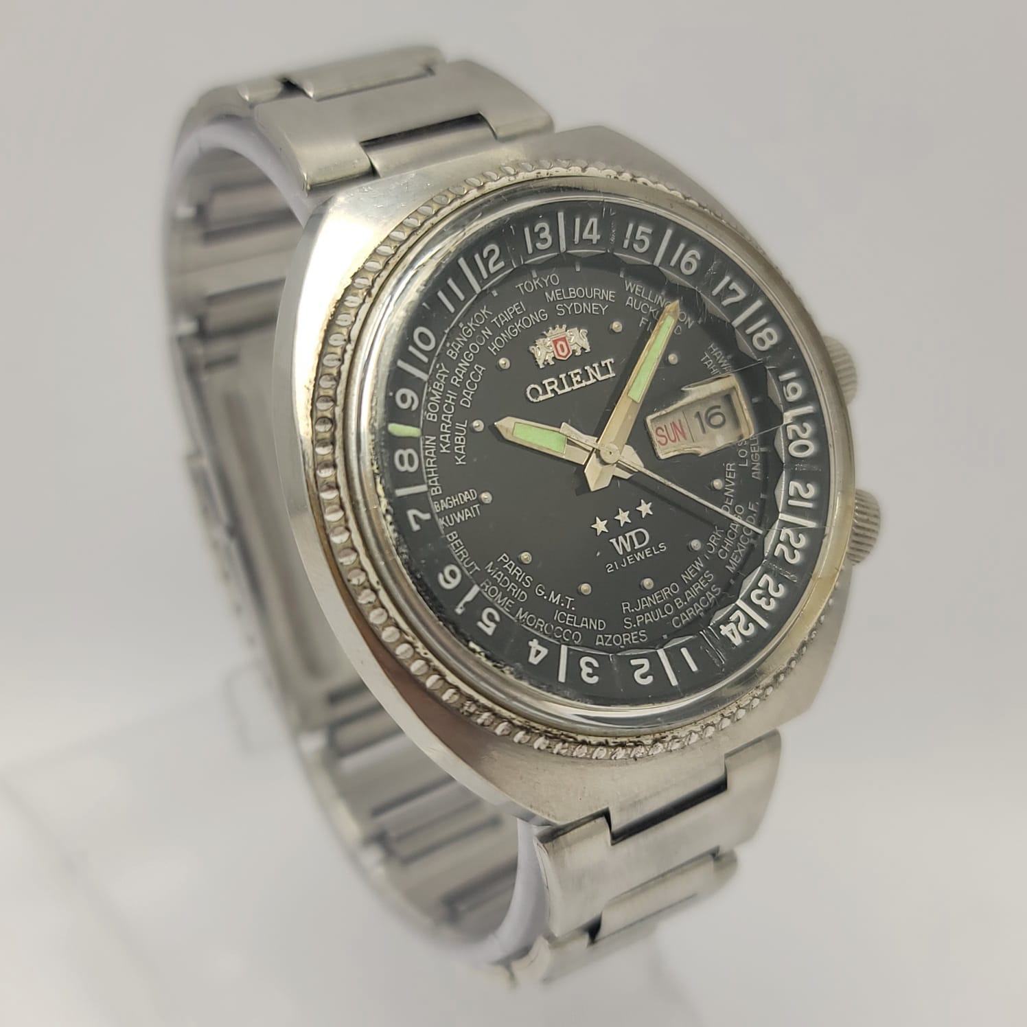 Orient World Diver Day/Date Y469622-7A Automatic Vintage Men's Watch - Image 3