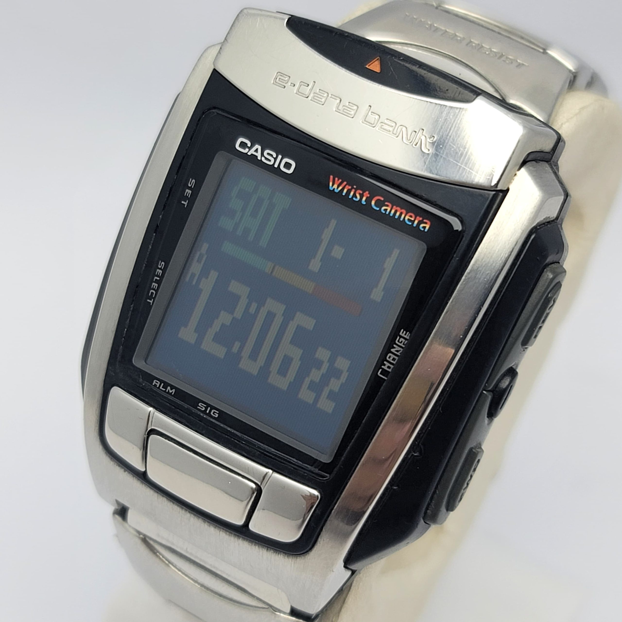 Casio Wrist Camera WQV-10 E-Data Bank 2412 Digital Vintage Men's Watch - Image 3