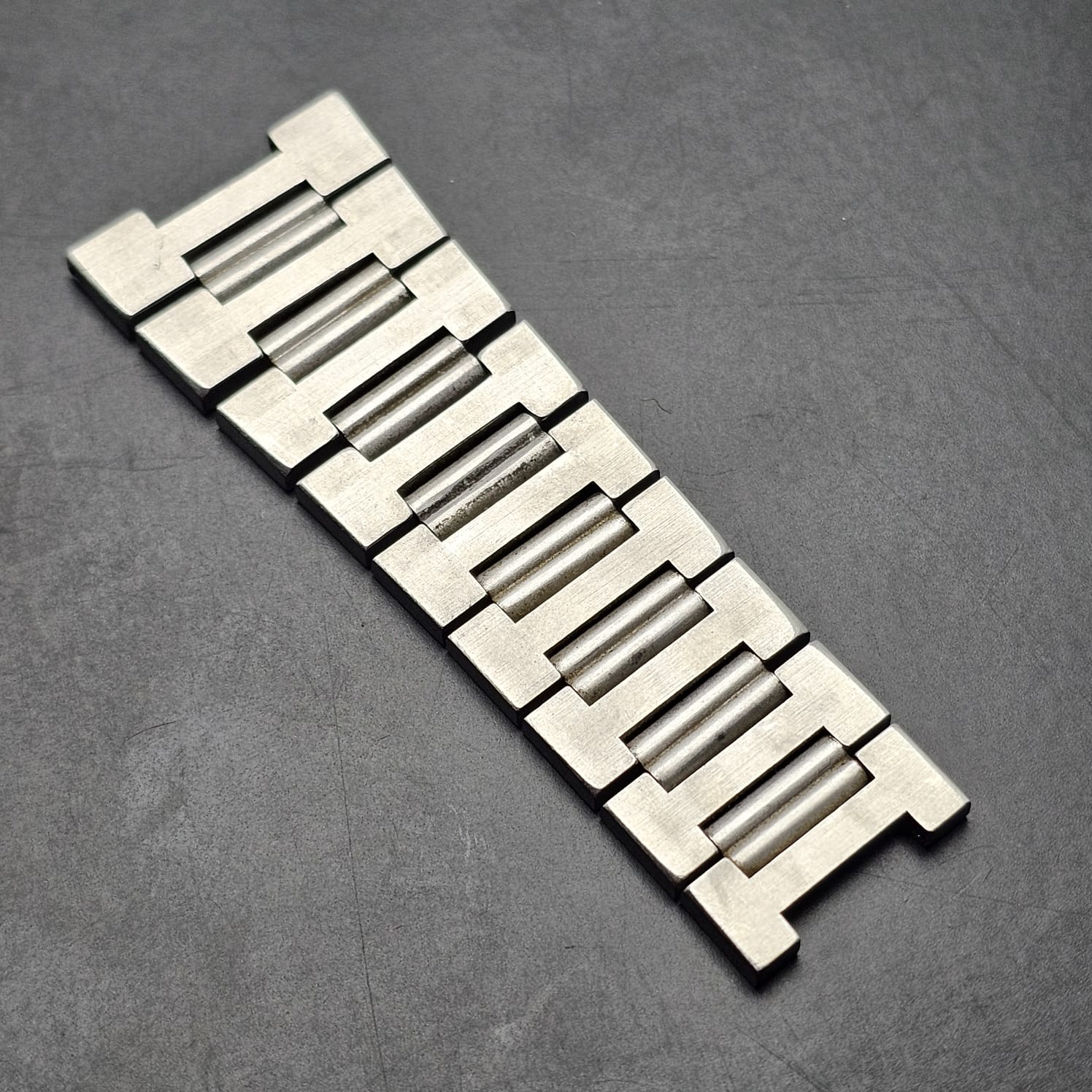 Omega 198.0123 Quartz Cal.1332 Vintage Men's Watch Band Links 1308/316