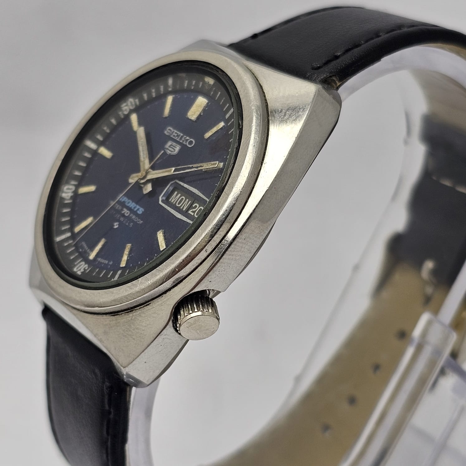 Seiko 5 Sports 6119-6020 Automatic Day/Date Vintage Men's Watch - Image 6